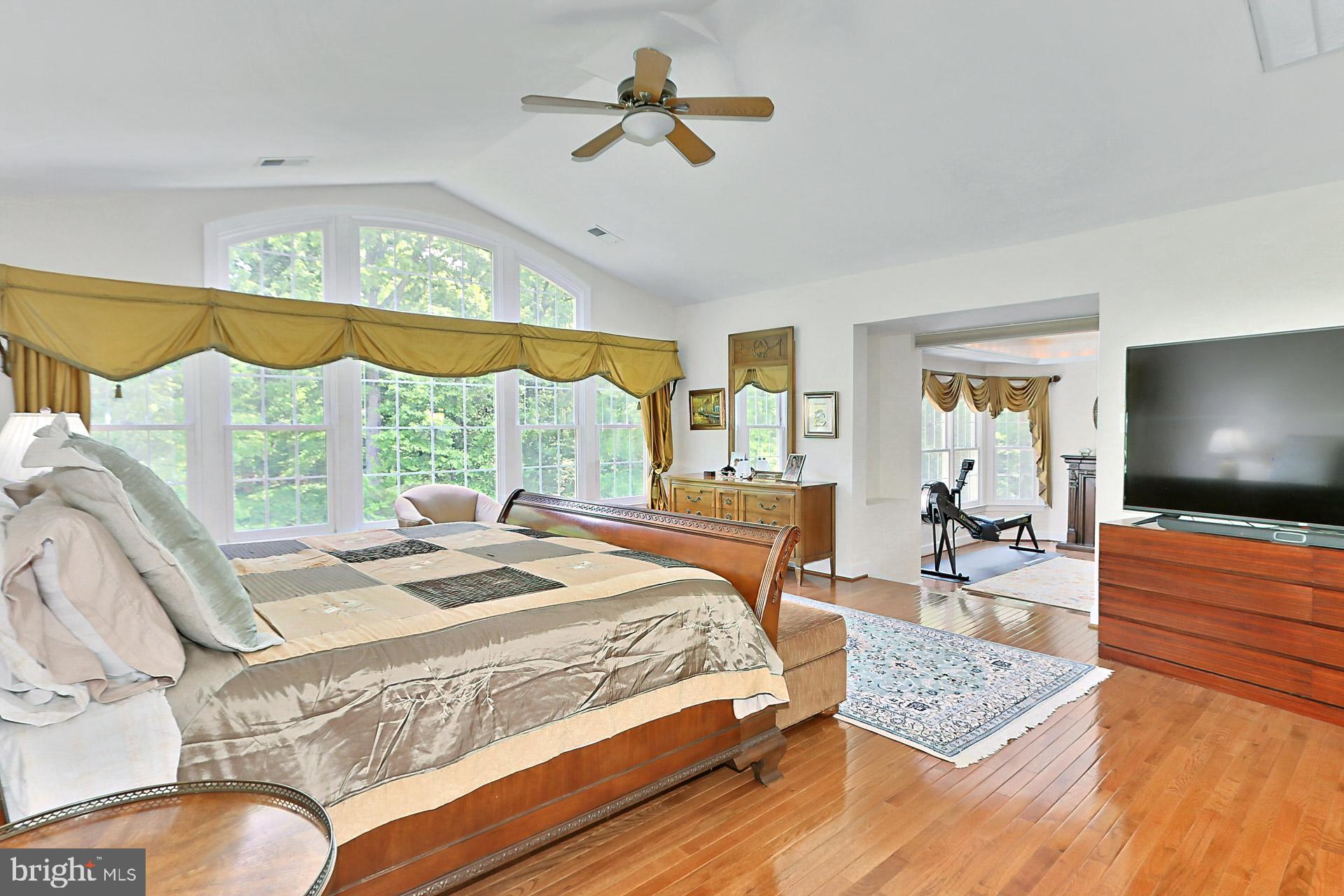 POPES HEAD ESTATES - Residential