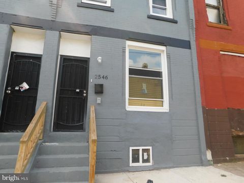 Townhouse For Sale - 2546 N Sydenham Street<br/> PHILADELPHIA, PA 19132