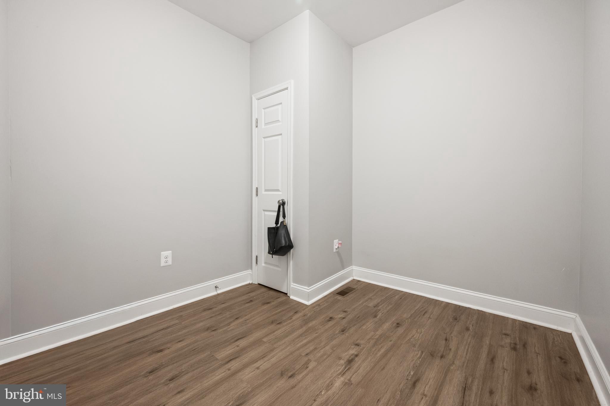 WALBROOK - Residential