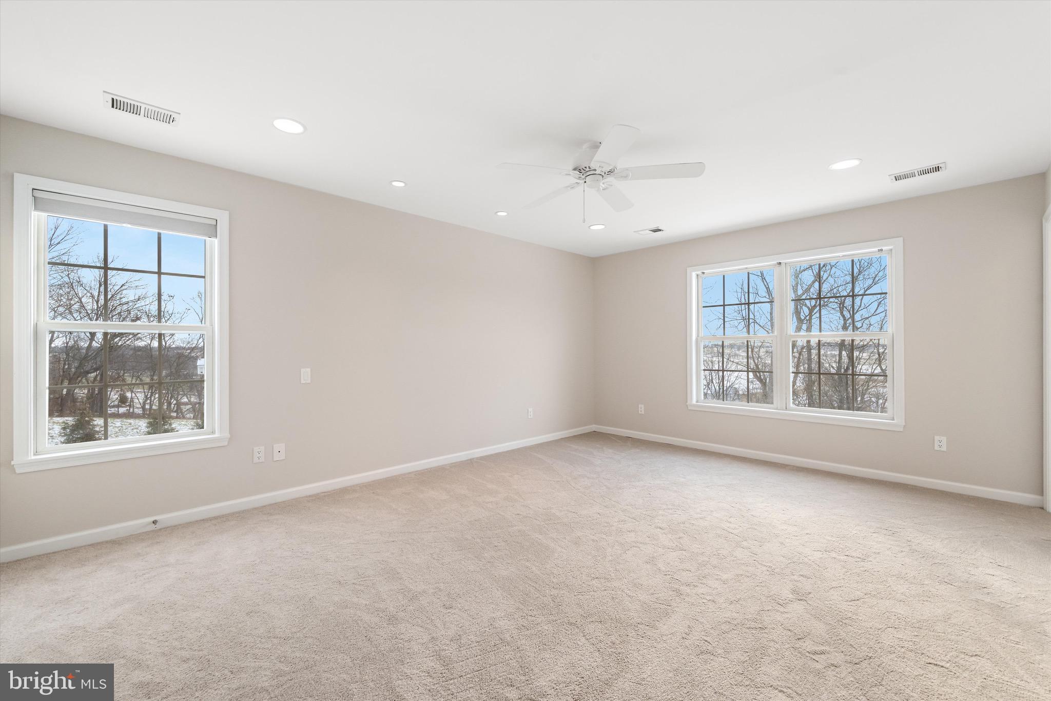 ESTATES AT CLAYTONS REST - Residential