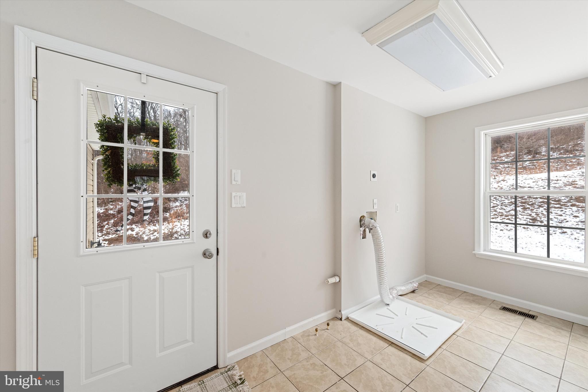 ESTATES AT CLAYTONS REST - Residential