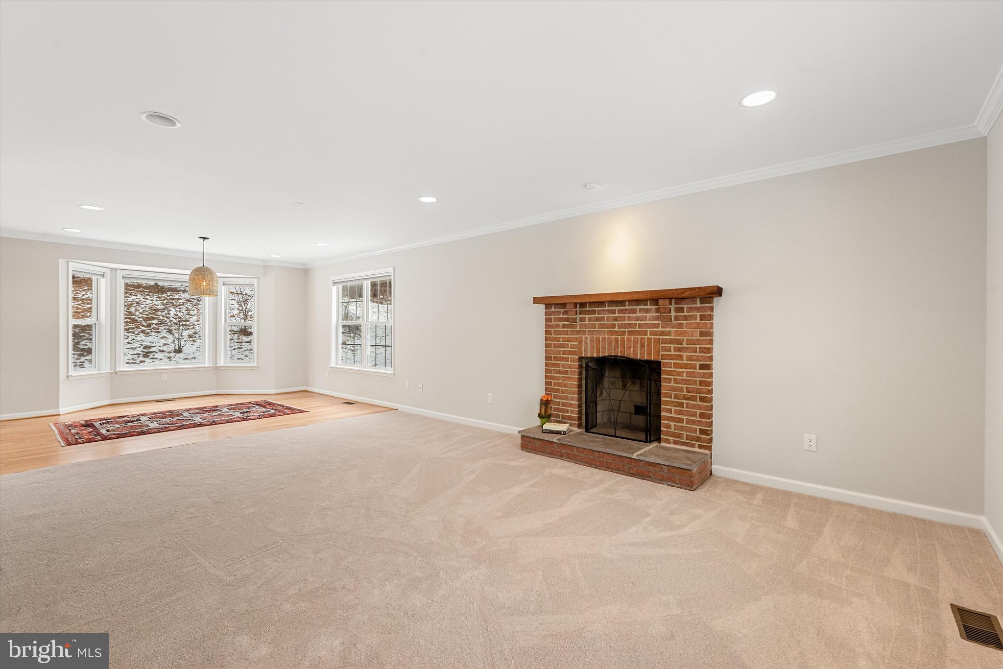 ESTATES AT CLAYTONS REST - Residential