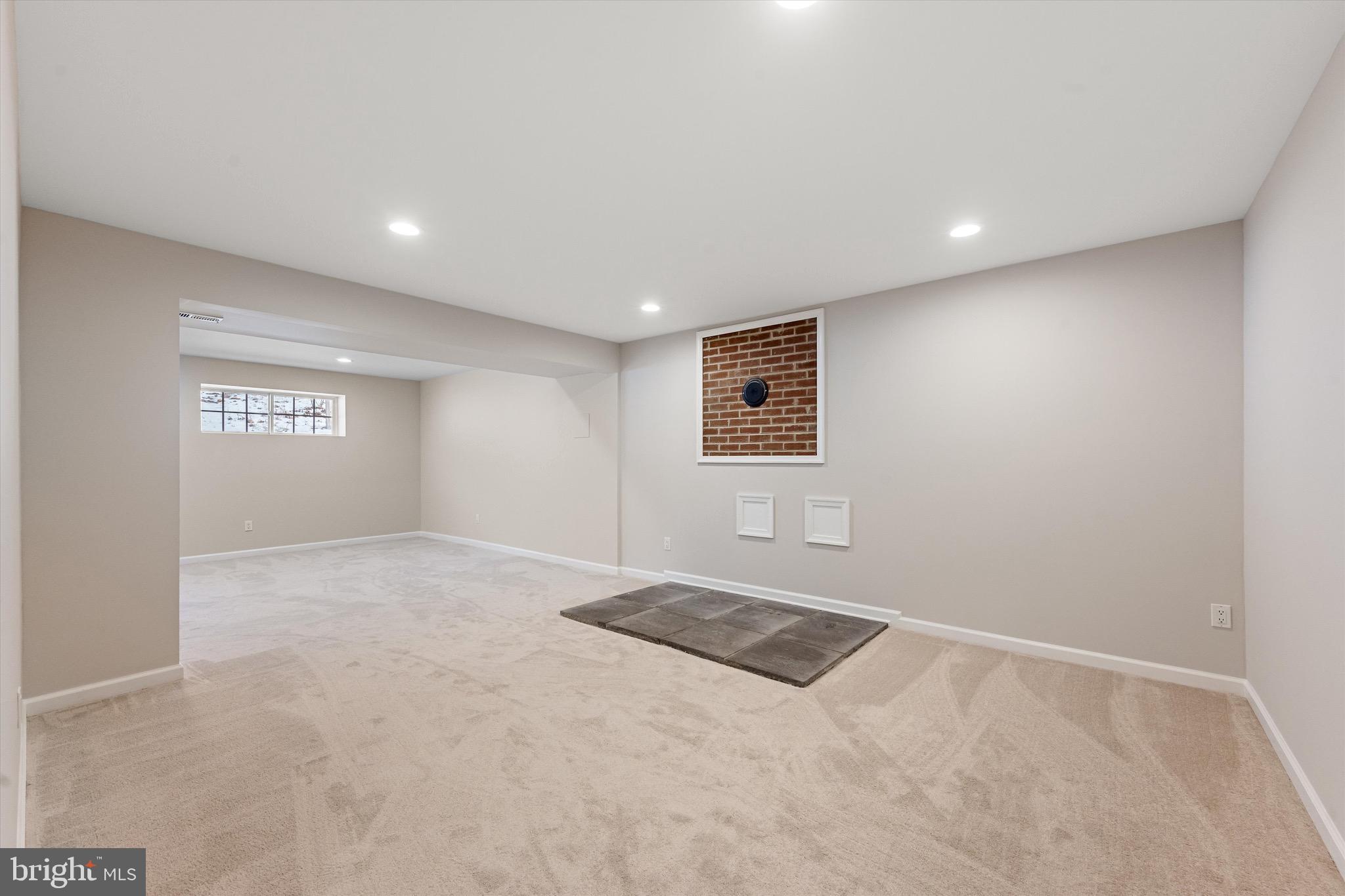 ESTATES AT CLAYTONS REST - Residential