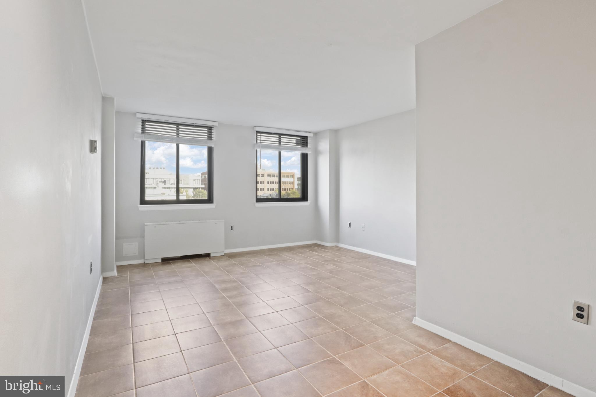 OLD TOWN NORTH - Residential Lease