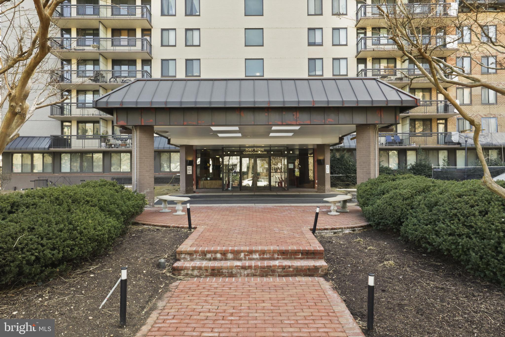 OLD TOWN NORTH - Residential Lease