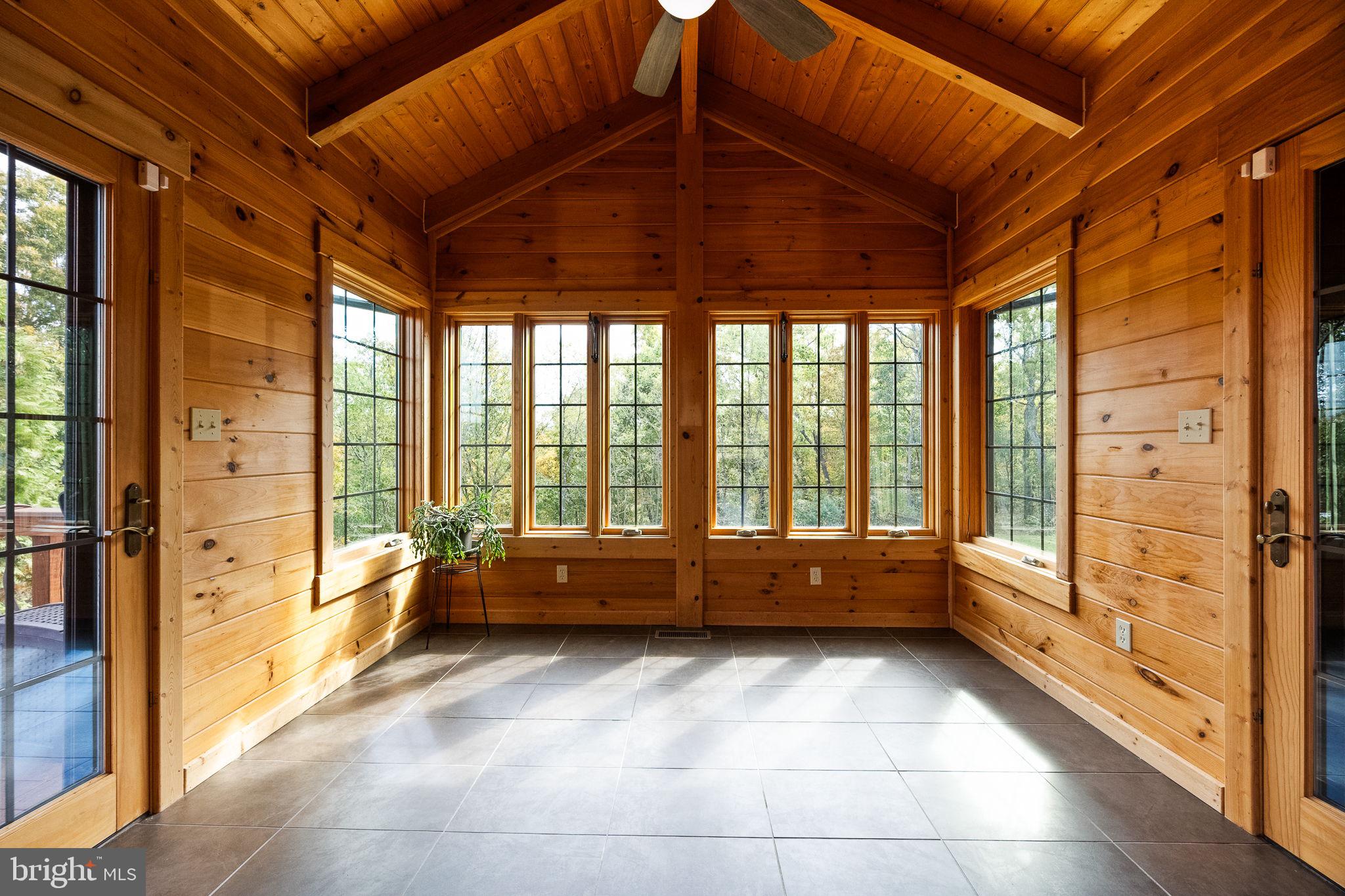 FOREST HAVEN - Residential