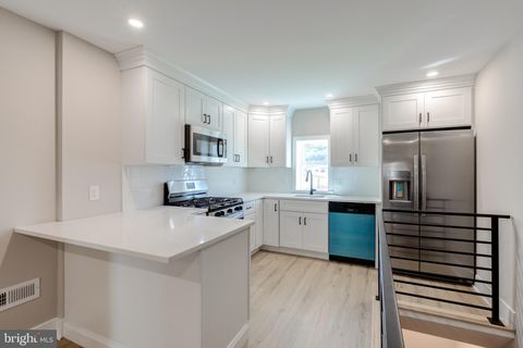 369 E HECTOR STREET CONSHOHOCKEN PA 19428