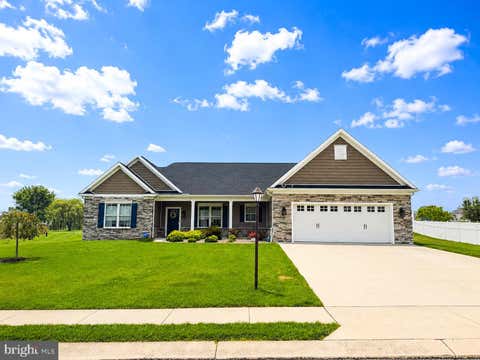 Homes For Sale - 15 Onyx Road<br/> Adams County, NEW OXFORD, PA 17350