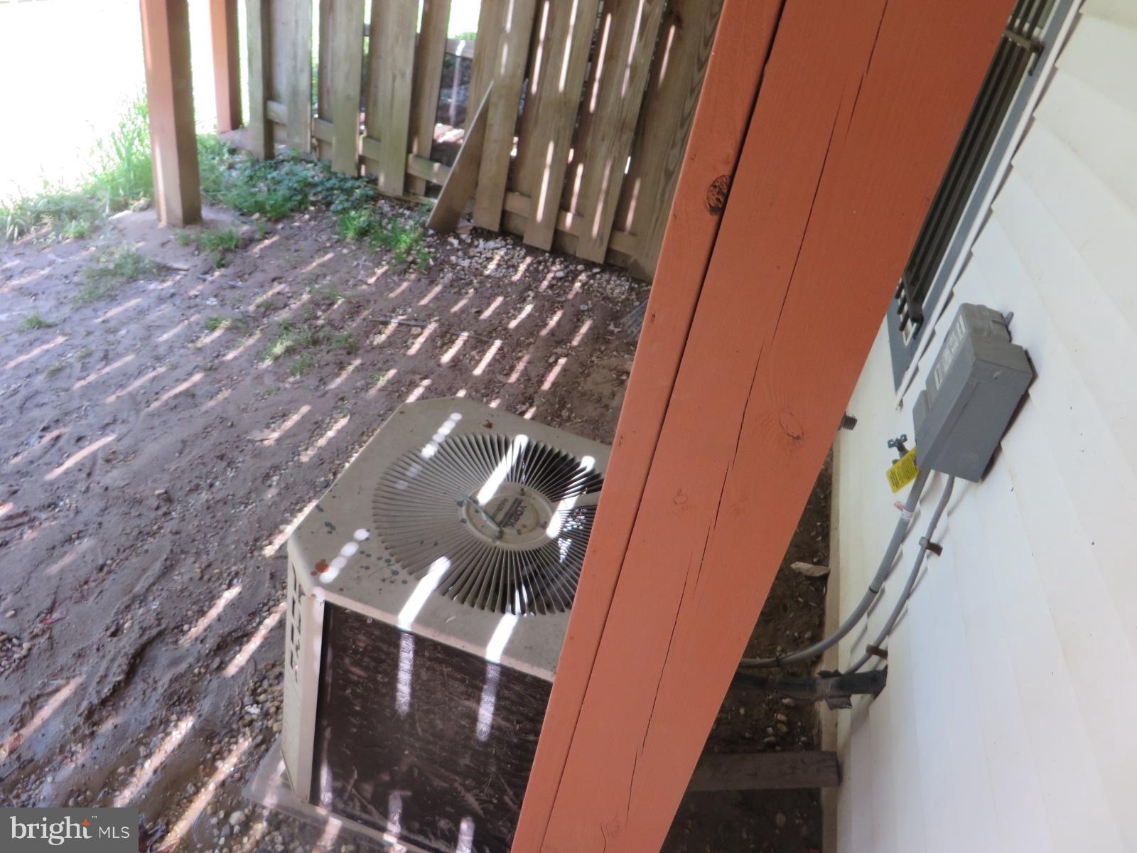 ADDISON WOODS PLAT 2 - Residential