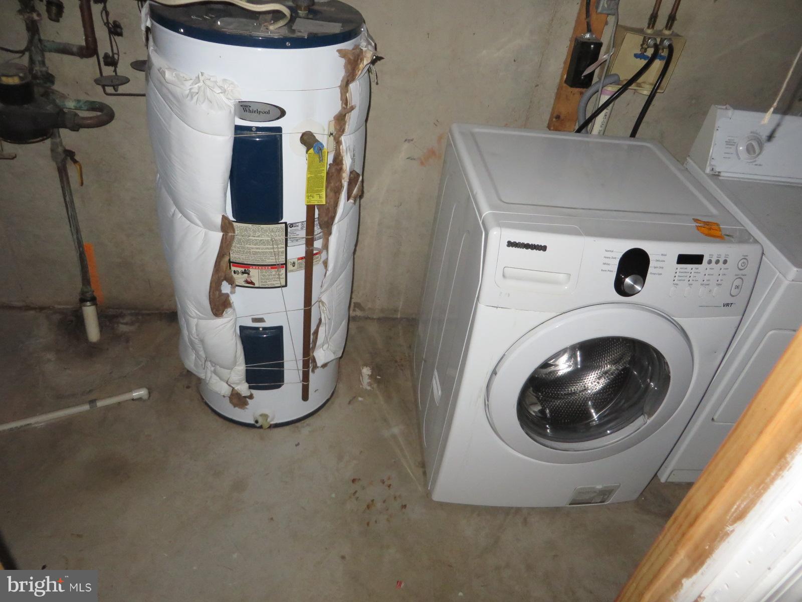 ADDISON WOODS PLAT 2 - Residential