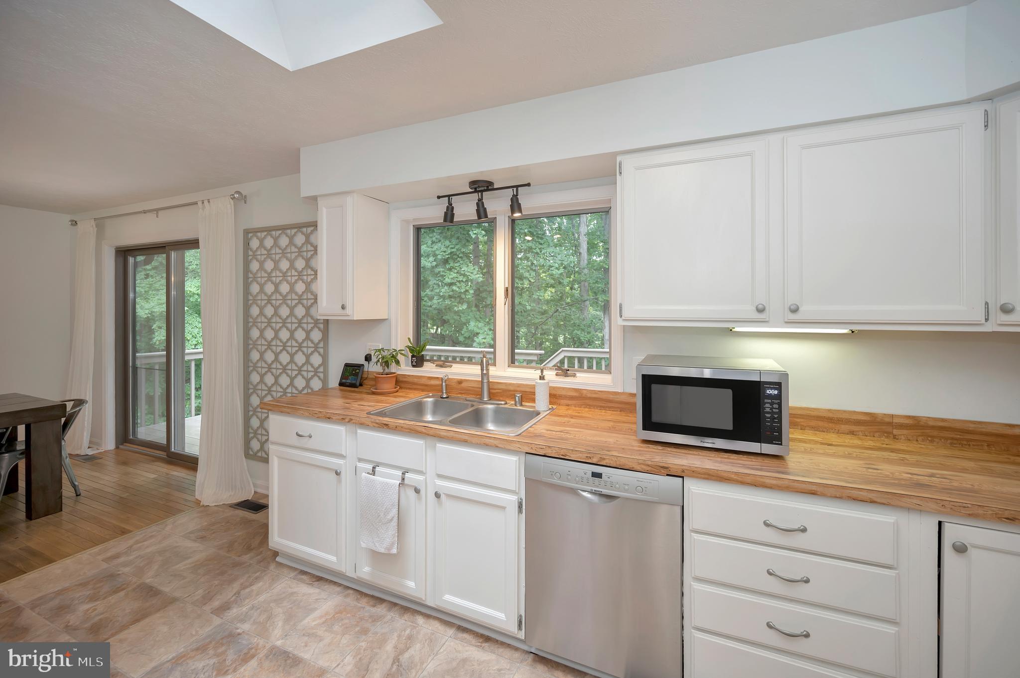 LAKE OF THE WOODS - Residential