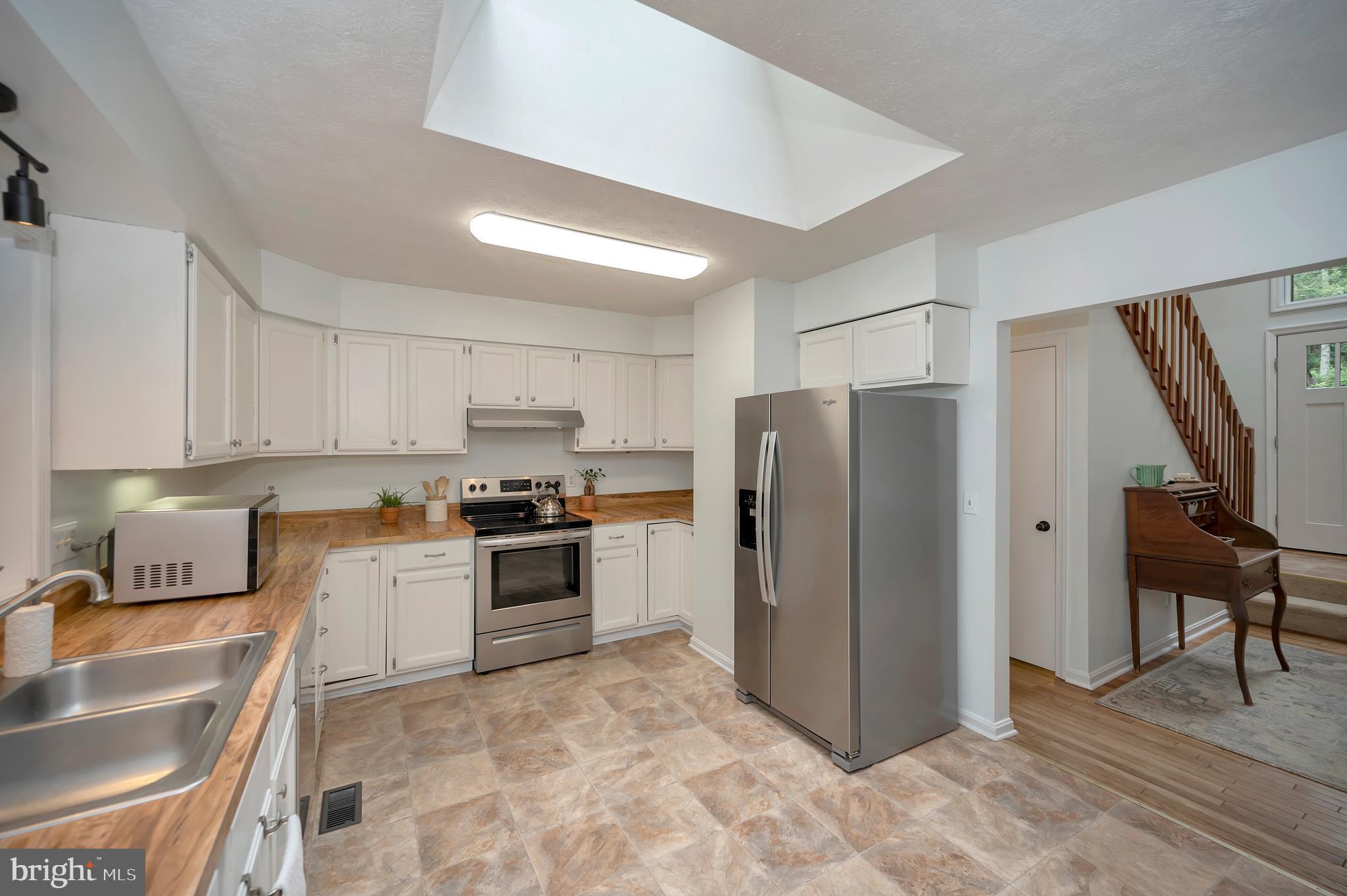 LAKE OF THE WOODS - Residential