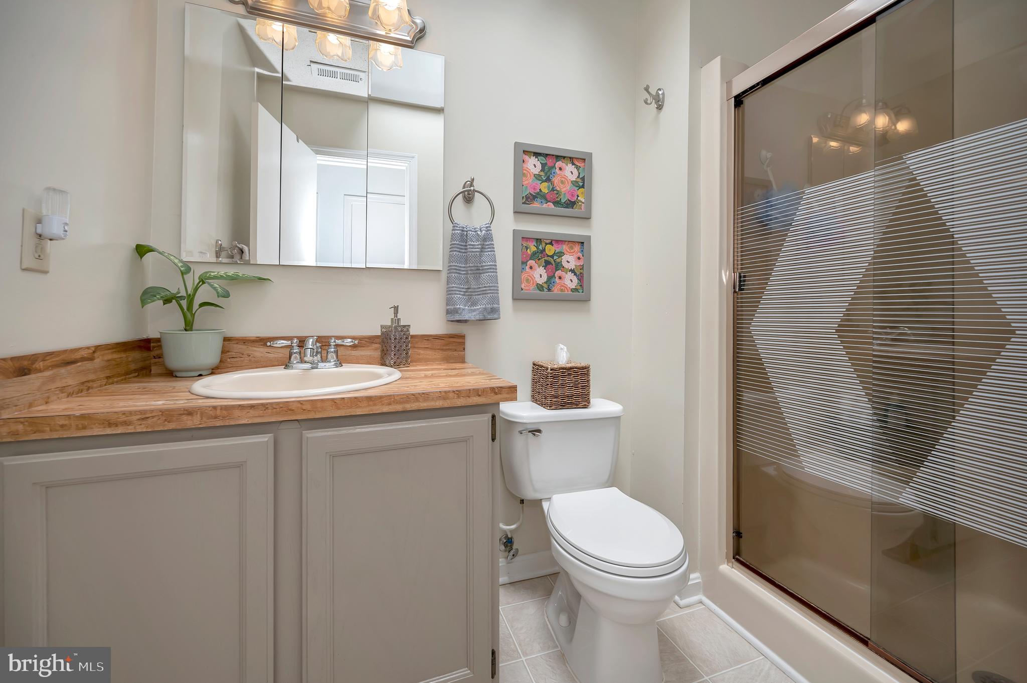 LAKE OF THE WOODS - Residential