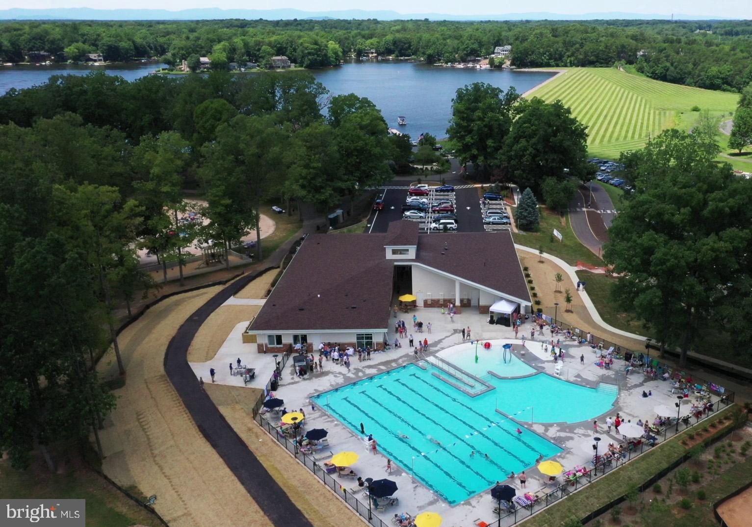 LAKE OF THE WOODS - Residential