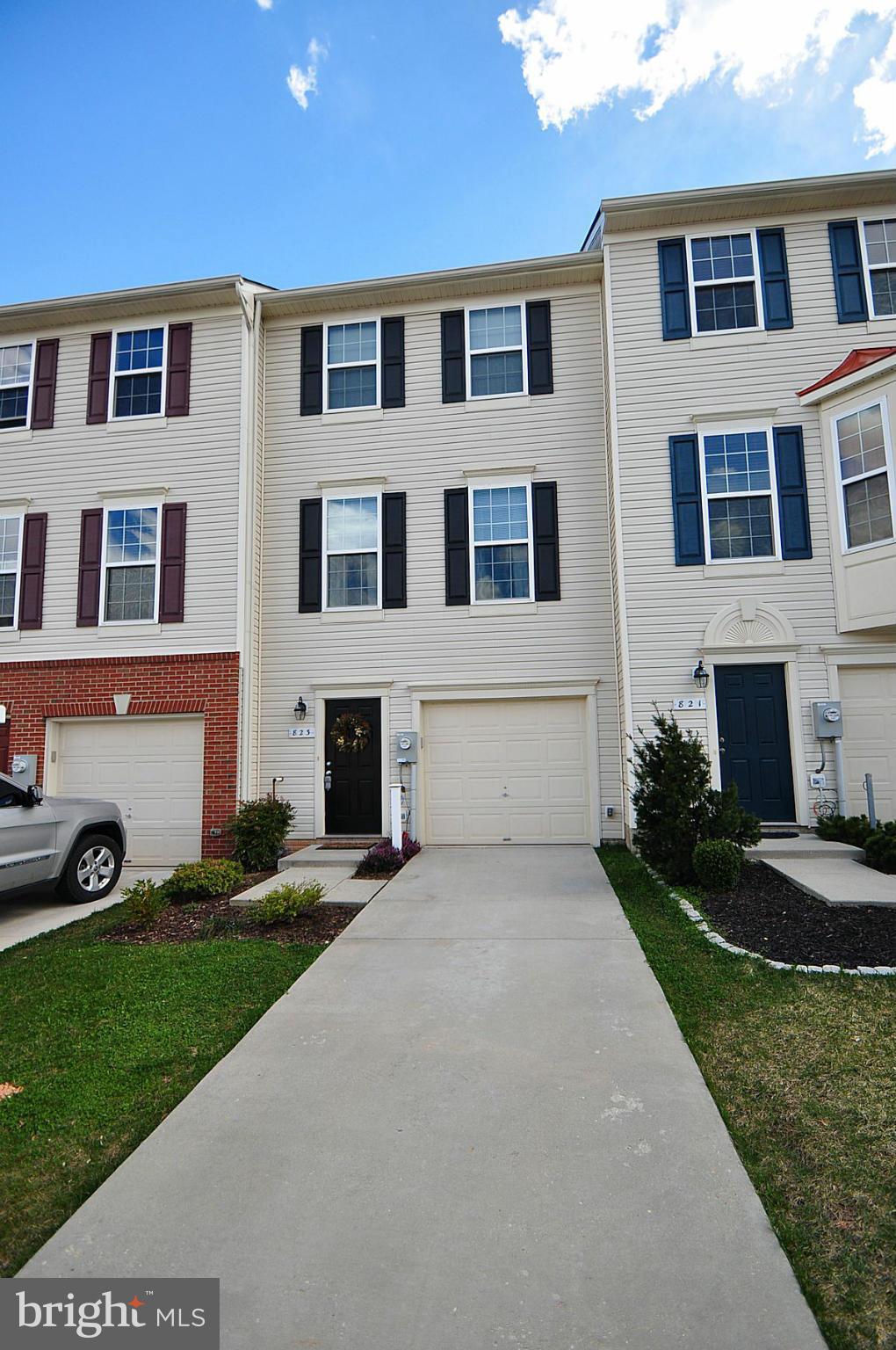 TANYARD SPRINGS - Residential Lease