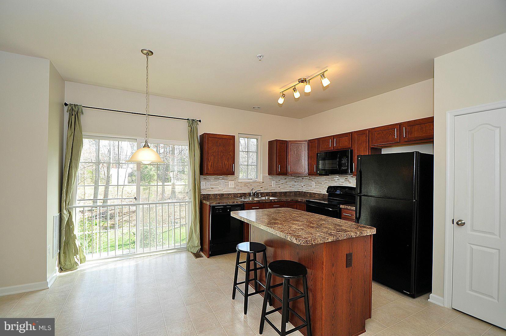 TANYARD SPRINGS - Residential Lease