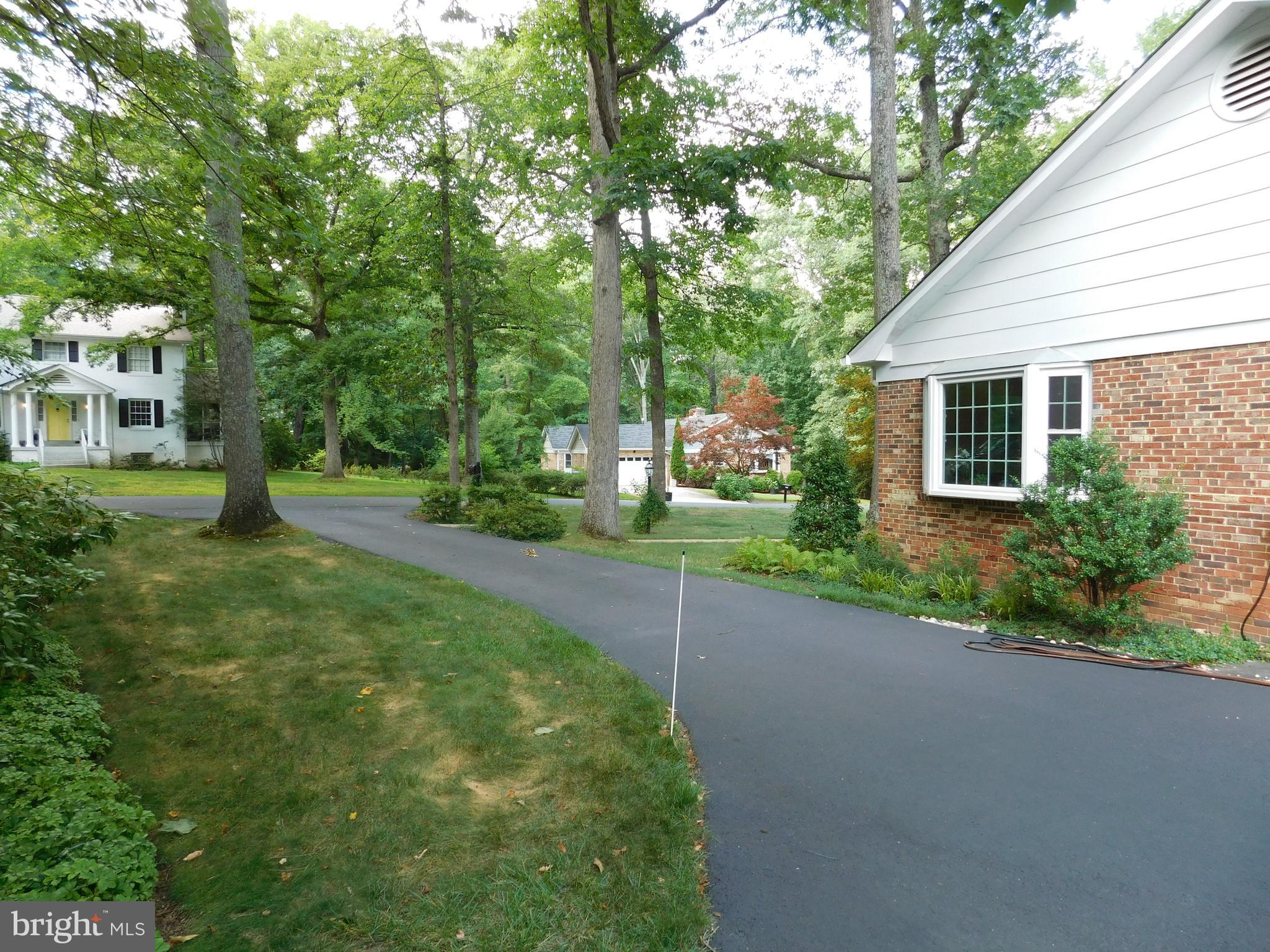 RESTON - Residential