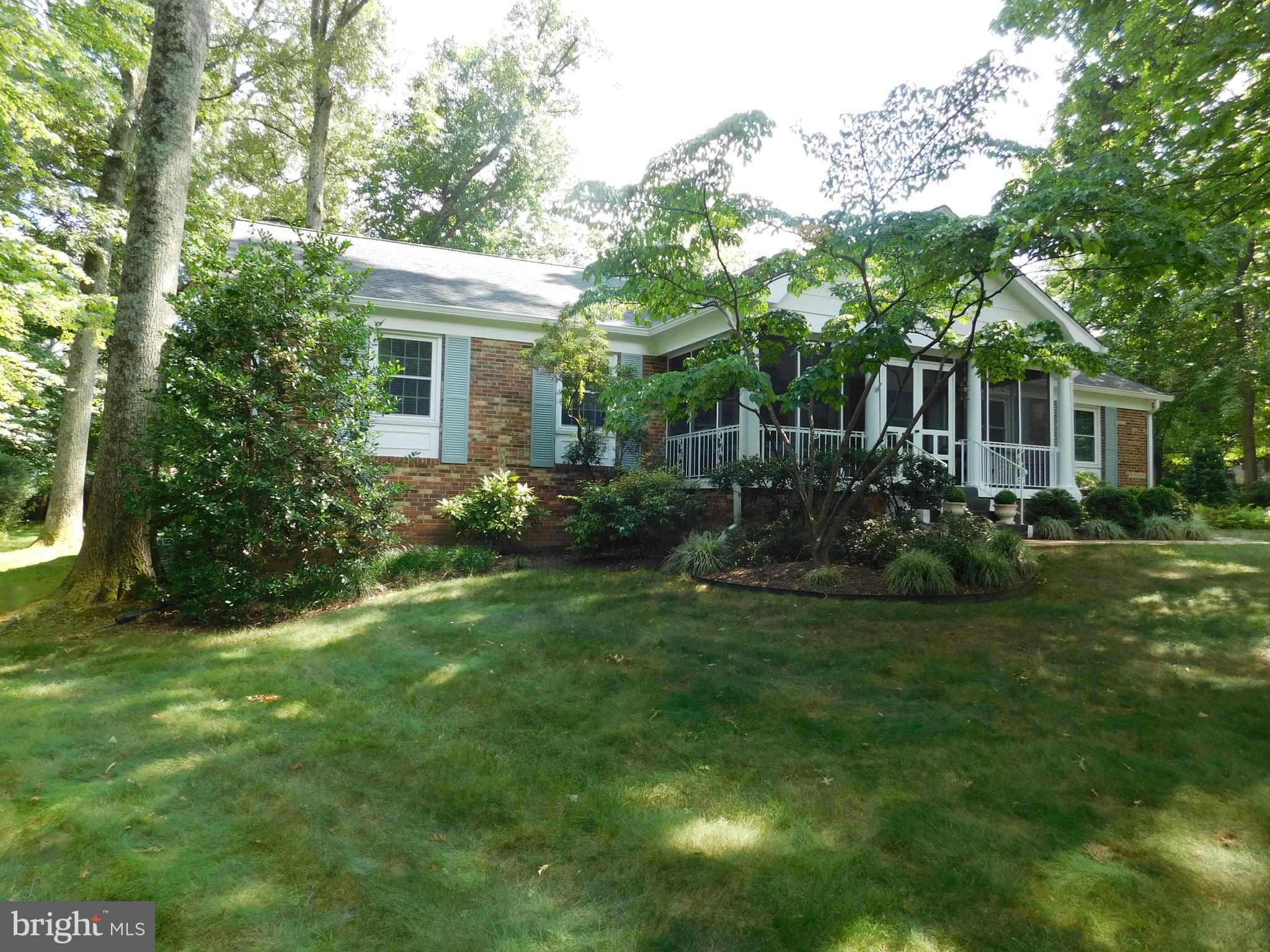 RESTON - Residential