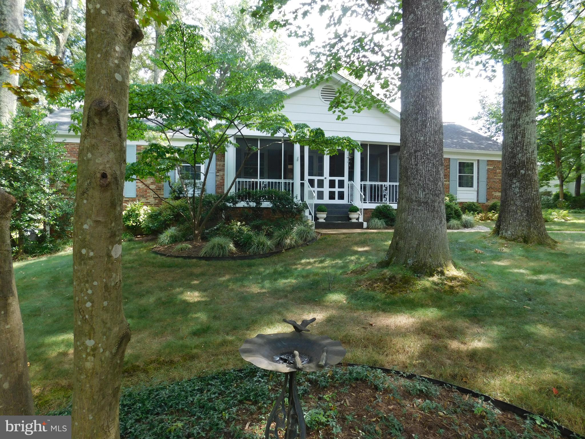 RESTON - Residential