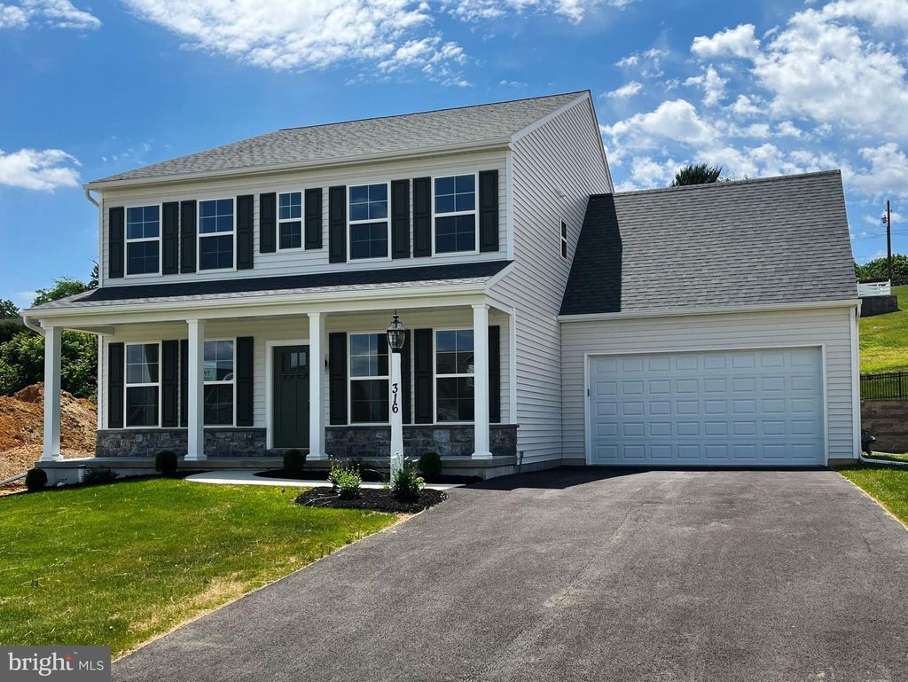 Photo of 316 Windmill Way #49, Lititz, PA 17543 (MLS # PALA2045686)