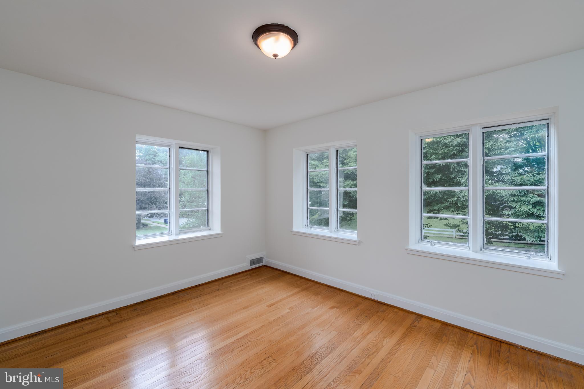 ORCHARD RIDGE - Residential