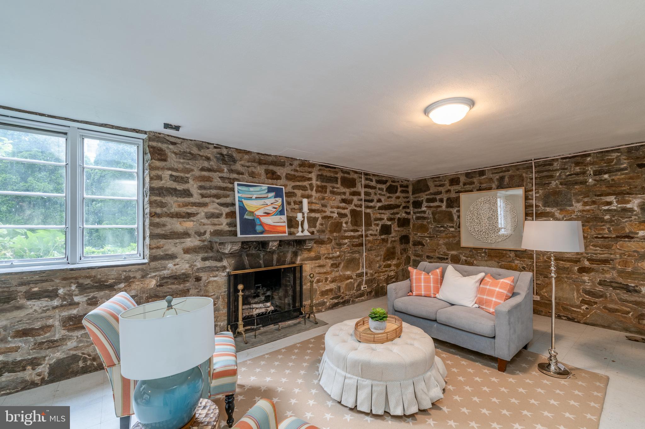 ORCHARD RIDGE - Residential