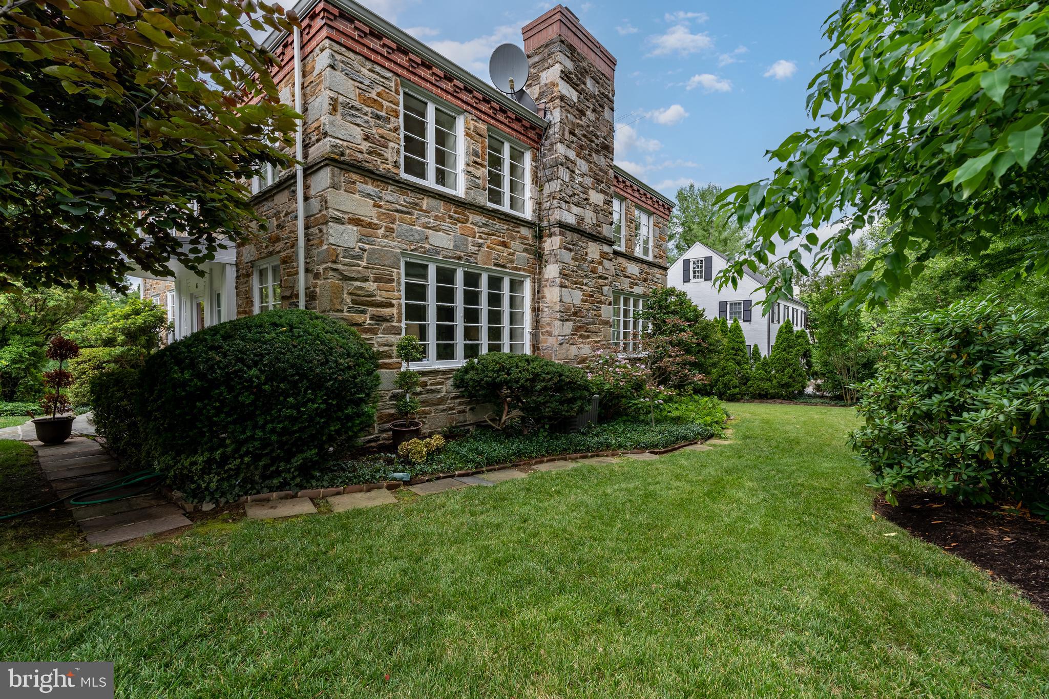 ORCHARD RIDGE - Residential
