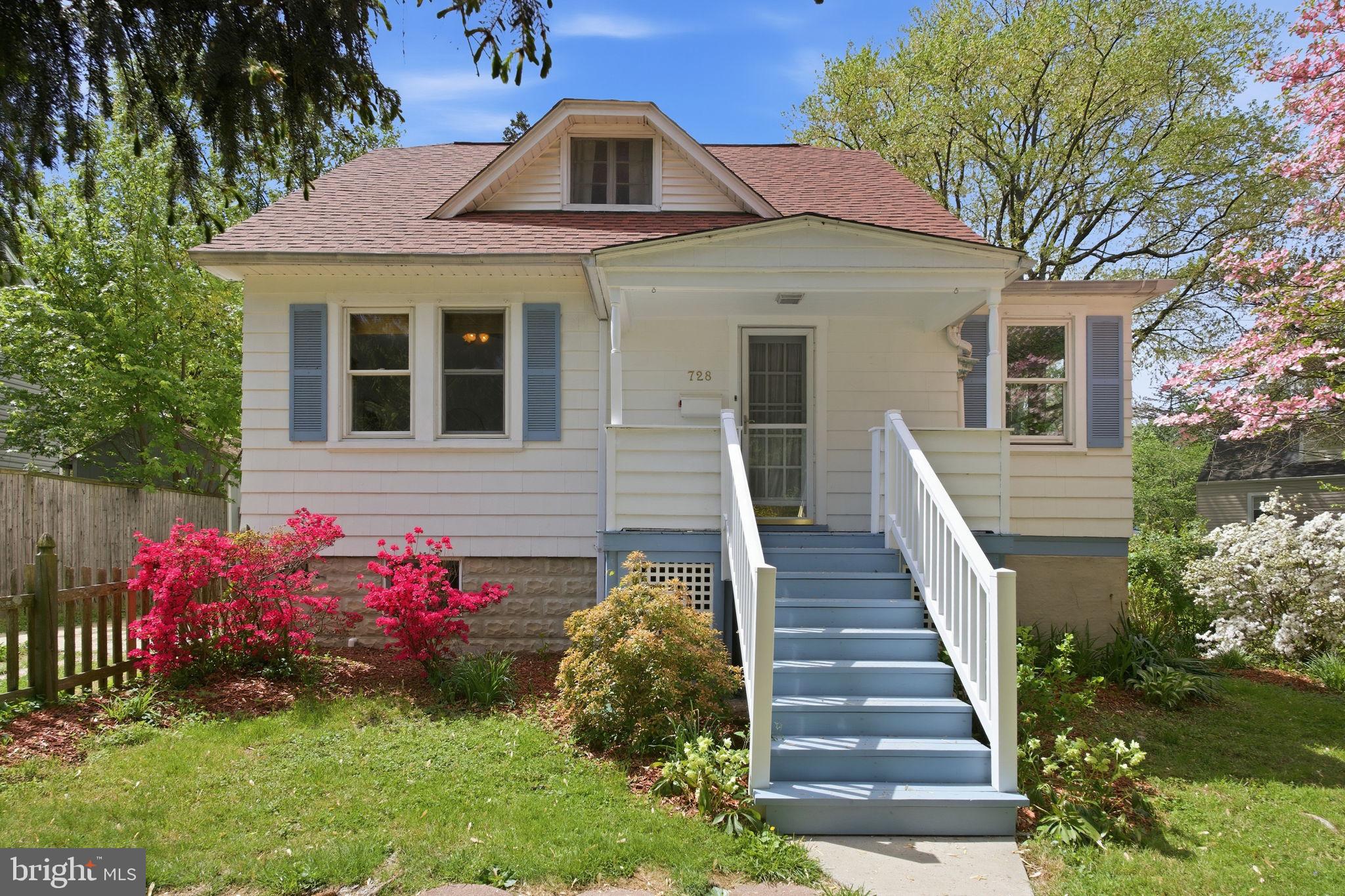 LAKE WALKER - Residential