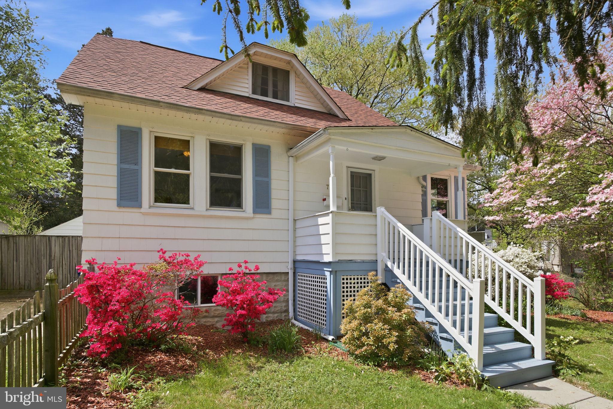 LAKE WALKER - Residential