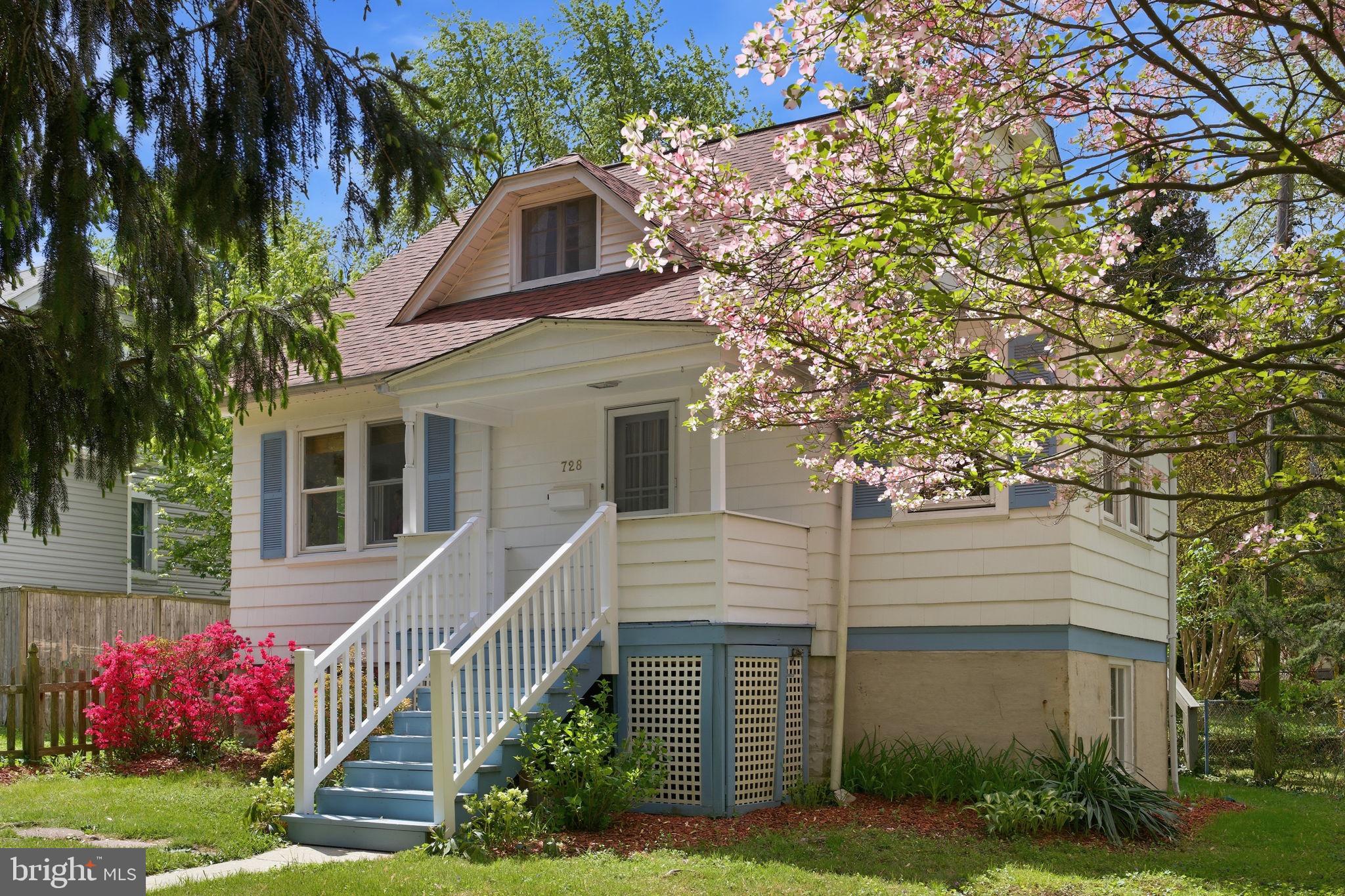 LAKE WALKER - Residential