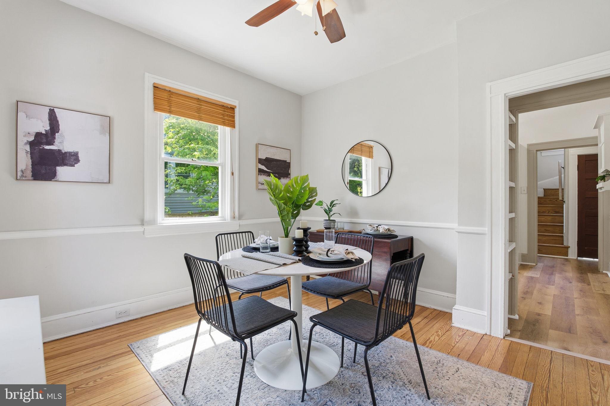 LAKE WALKER - Residential