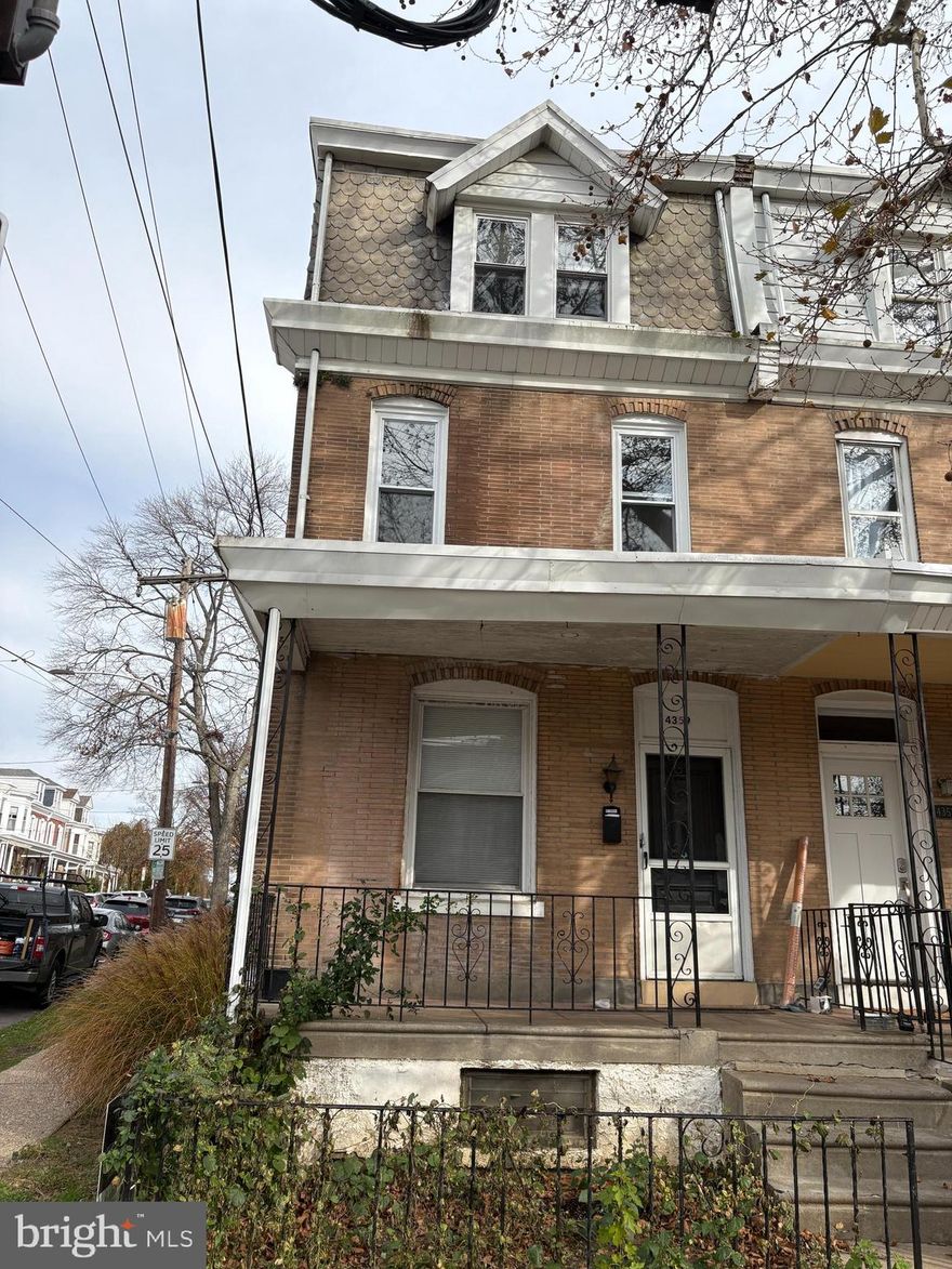 Completely enovated twin with 5 bedrooms and 2.5 baths, central AC, large open floor plan, front porch, yard, finished basement.  Will be ready to rent as early as April 1.  Students welcome with cosigners.  Some pets ok with a deposit.