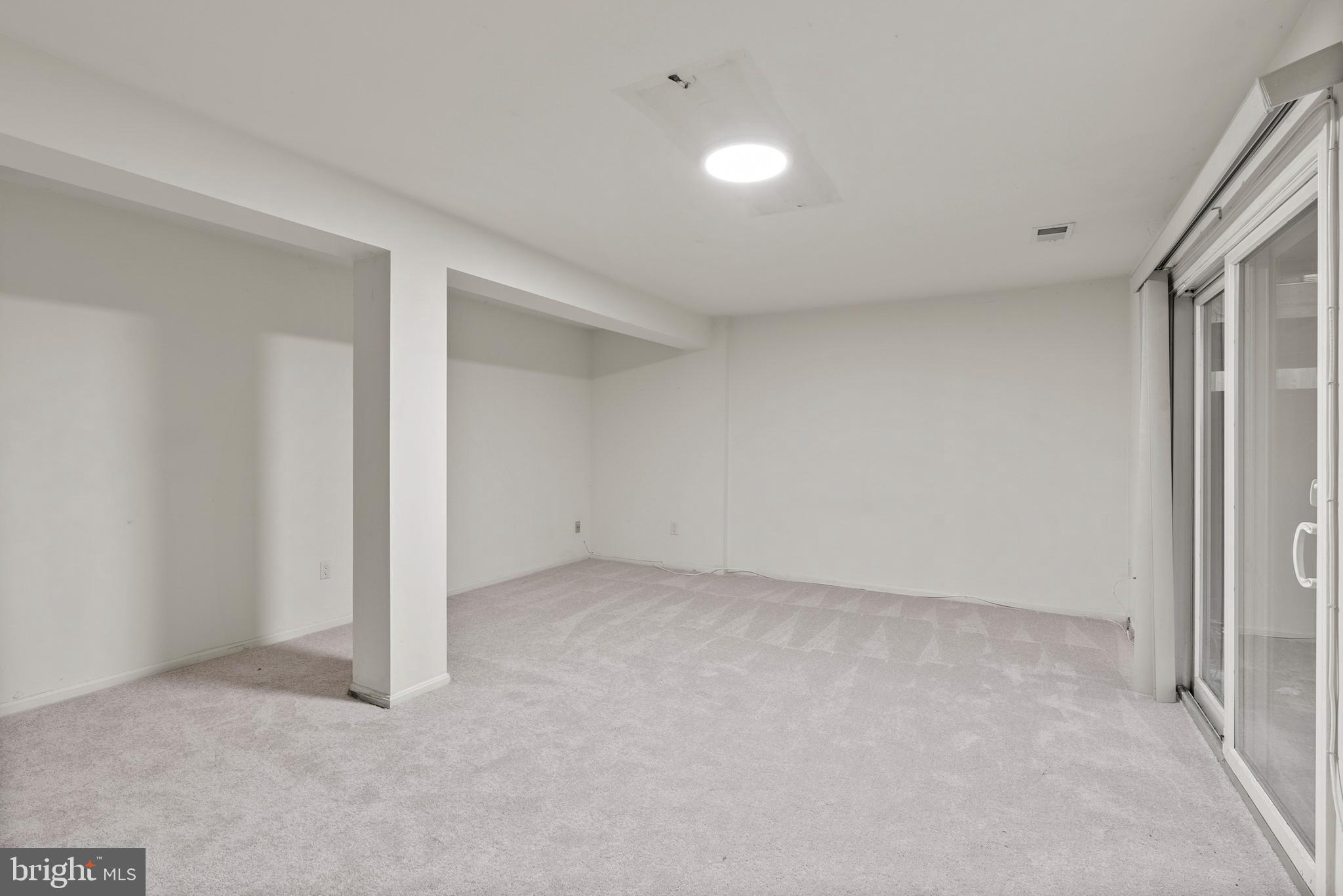 VILLAGE OF HICKORY RIDGE - Residential