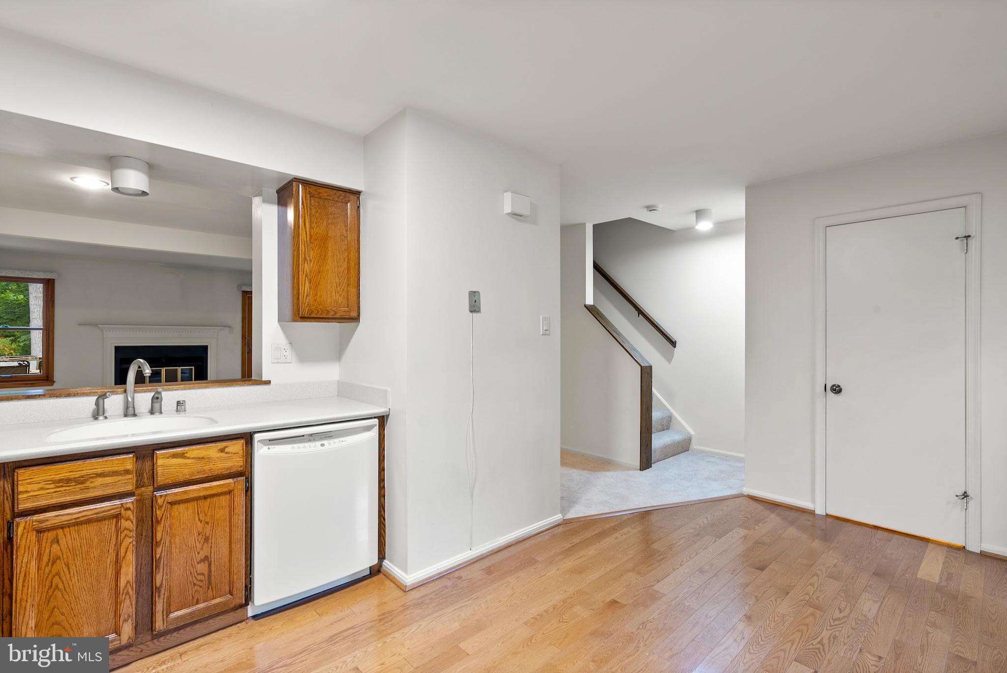 VILLAGE OF HICKORY RIDGE - Residential