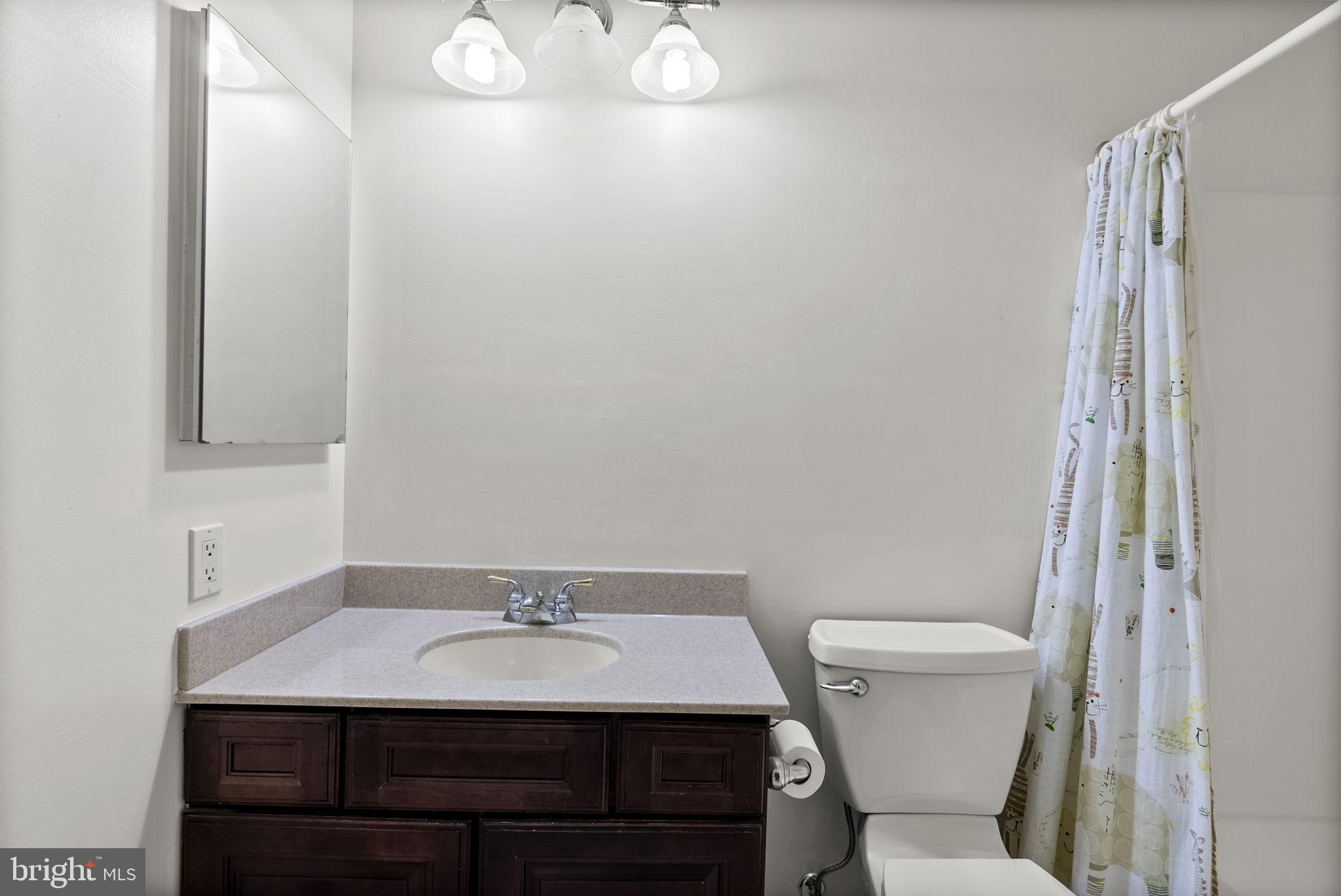 VILLAGE OF HICKORY RIDGE - Residential