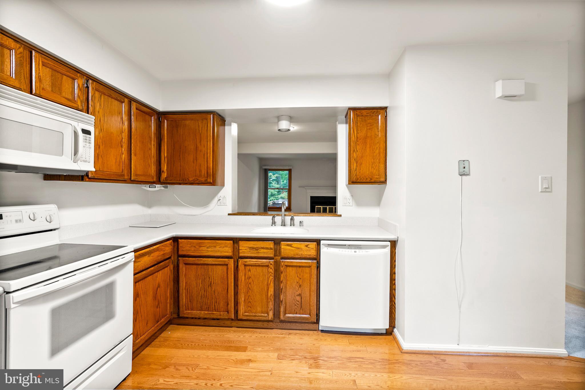 VILLAGE OF HICKORY RIDGE - Residential