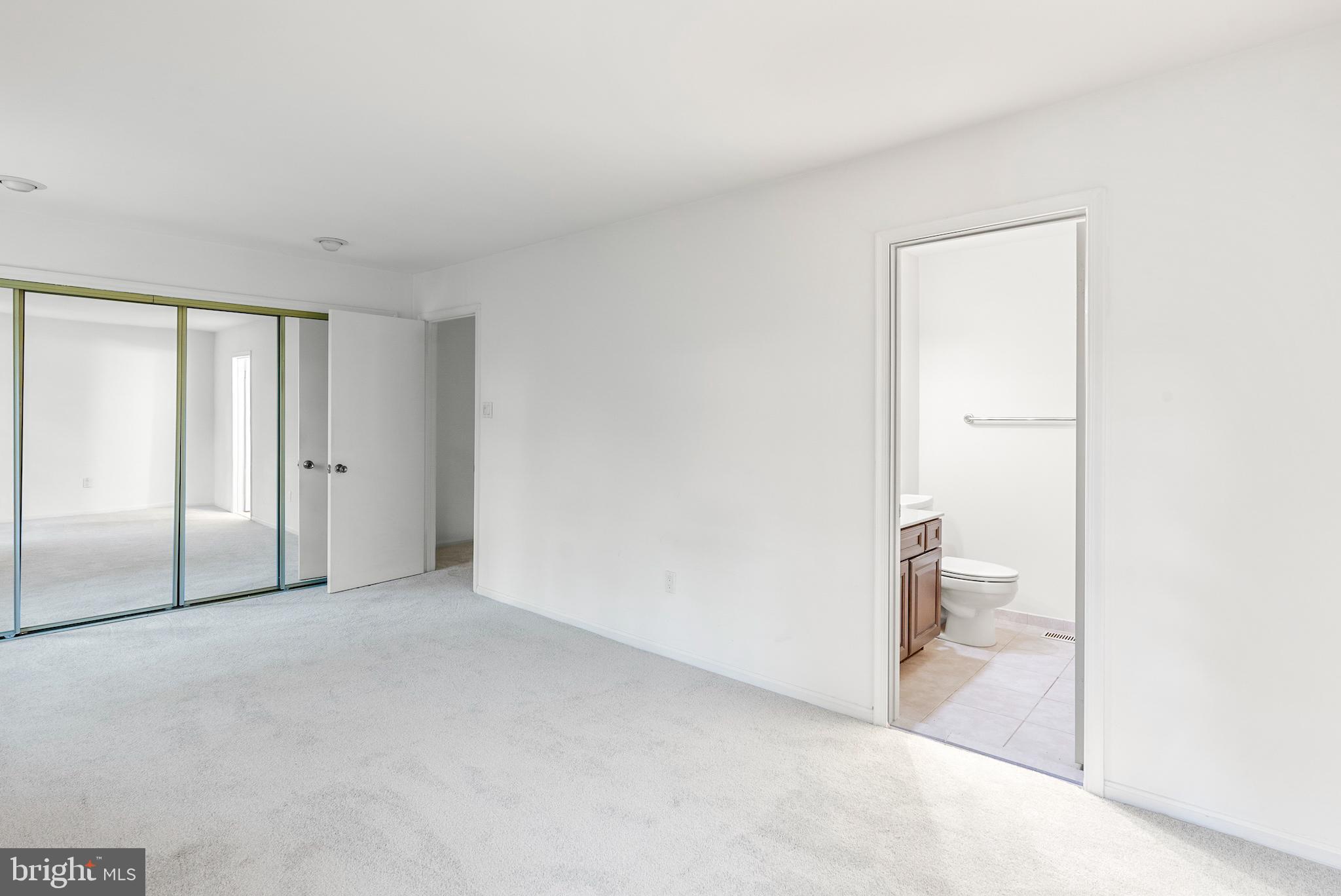 VILLAGE OF HICKORY RIDGE - Residential