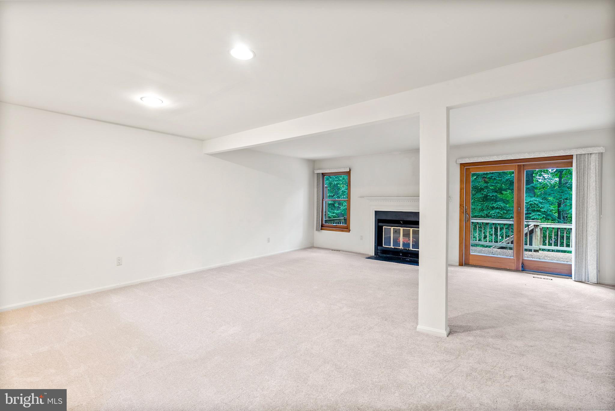 VILLAGE OF HICKORY RIDGE - Residential