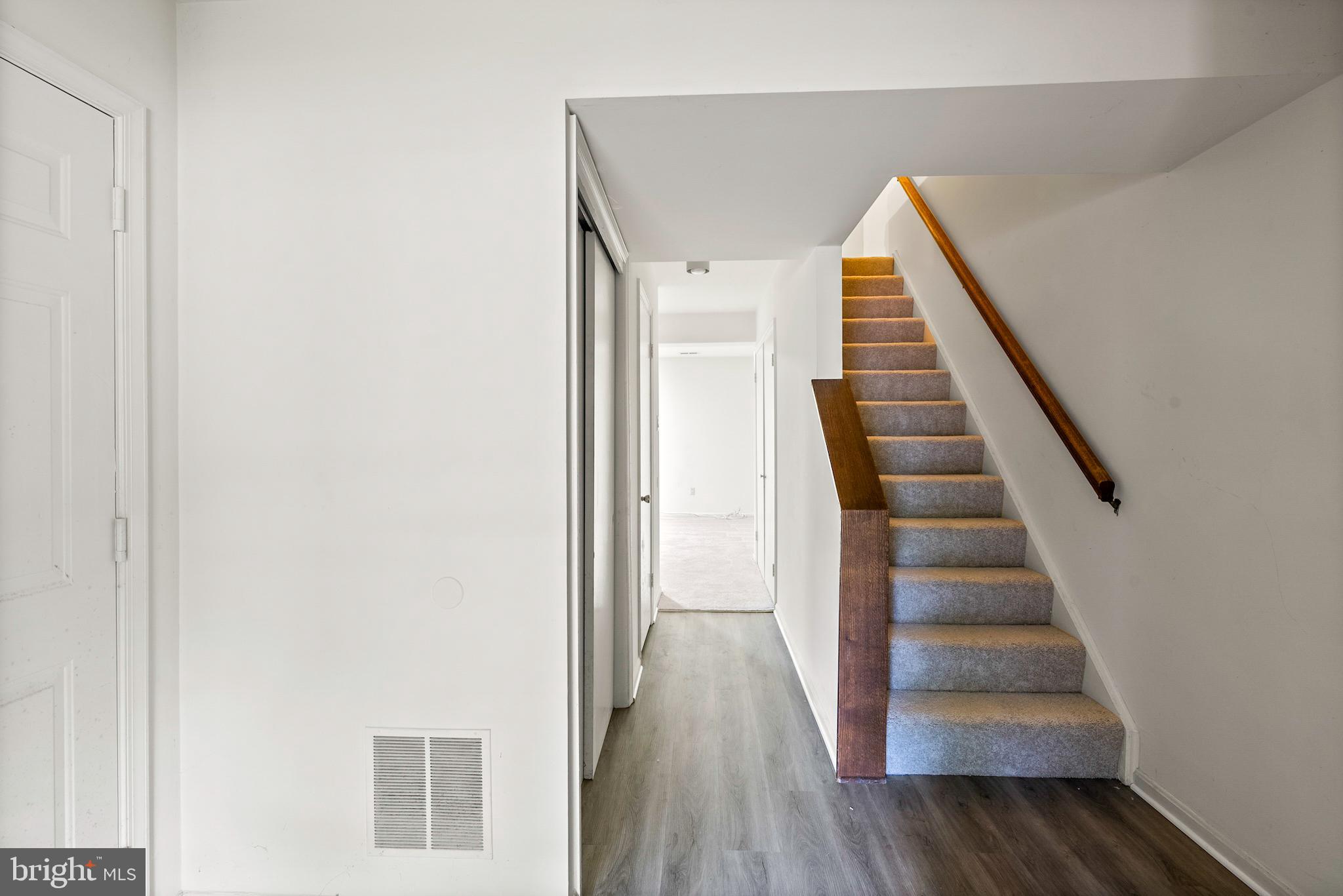 VILLAGE OF HICKORY RIDGE - Residential