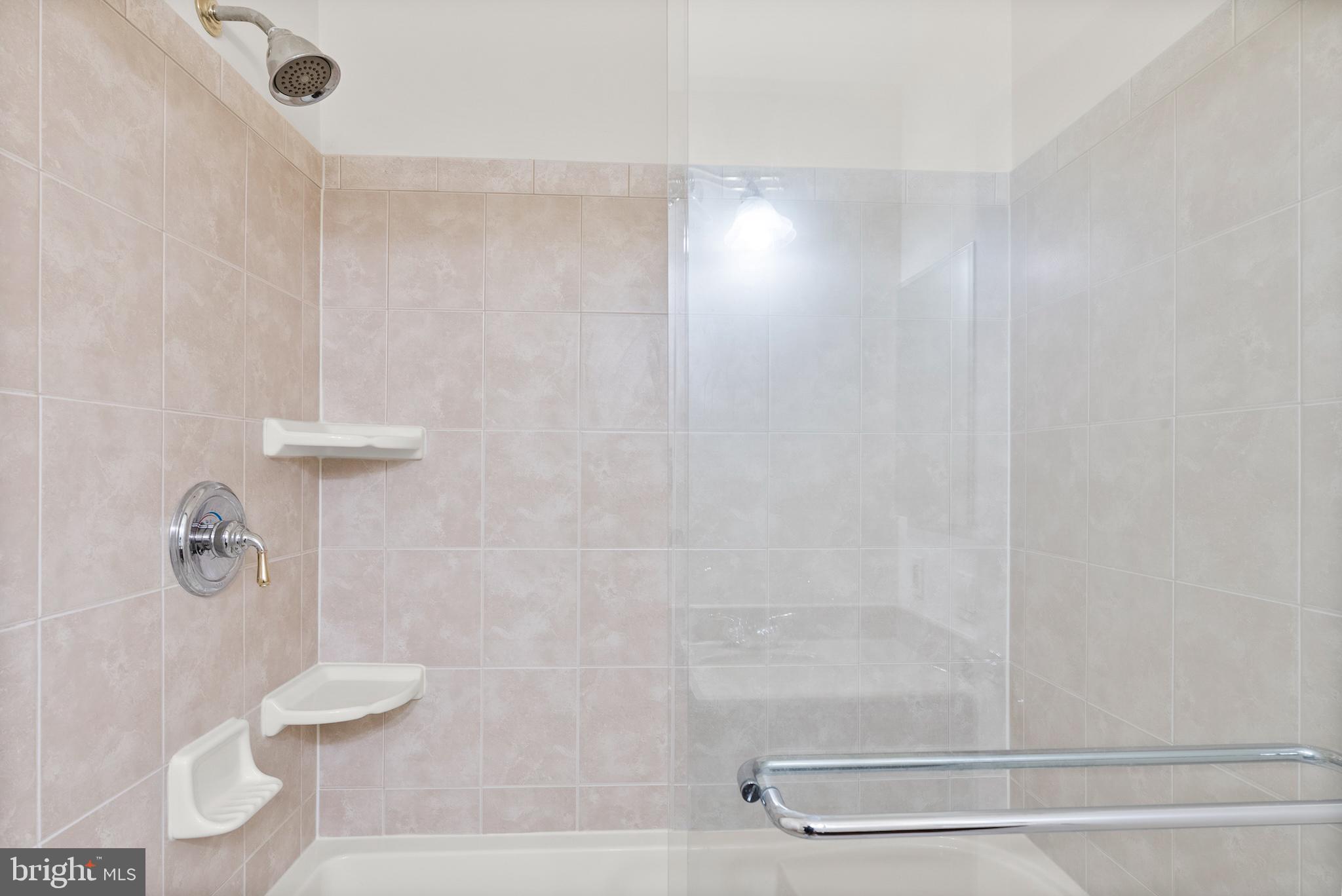 VILLAGE OF HICKORY RIDGE - Residential