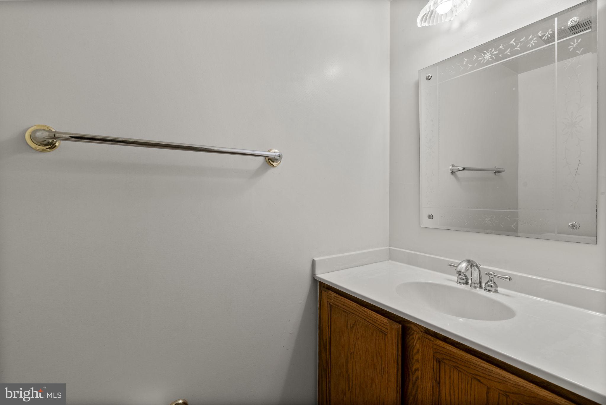 VILLAGE OF HICKORY RIDGE - Residential