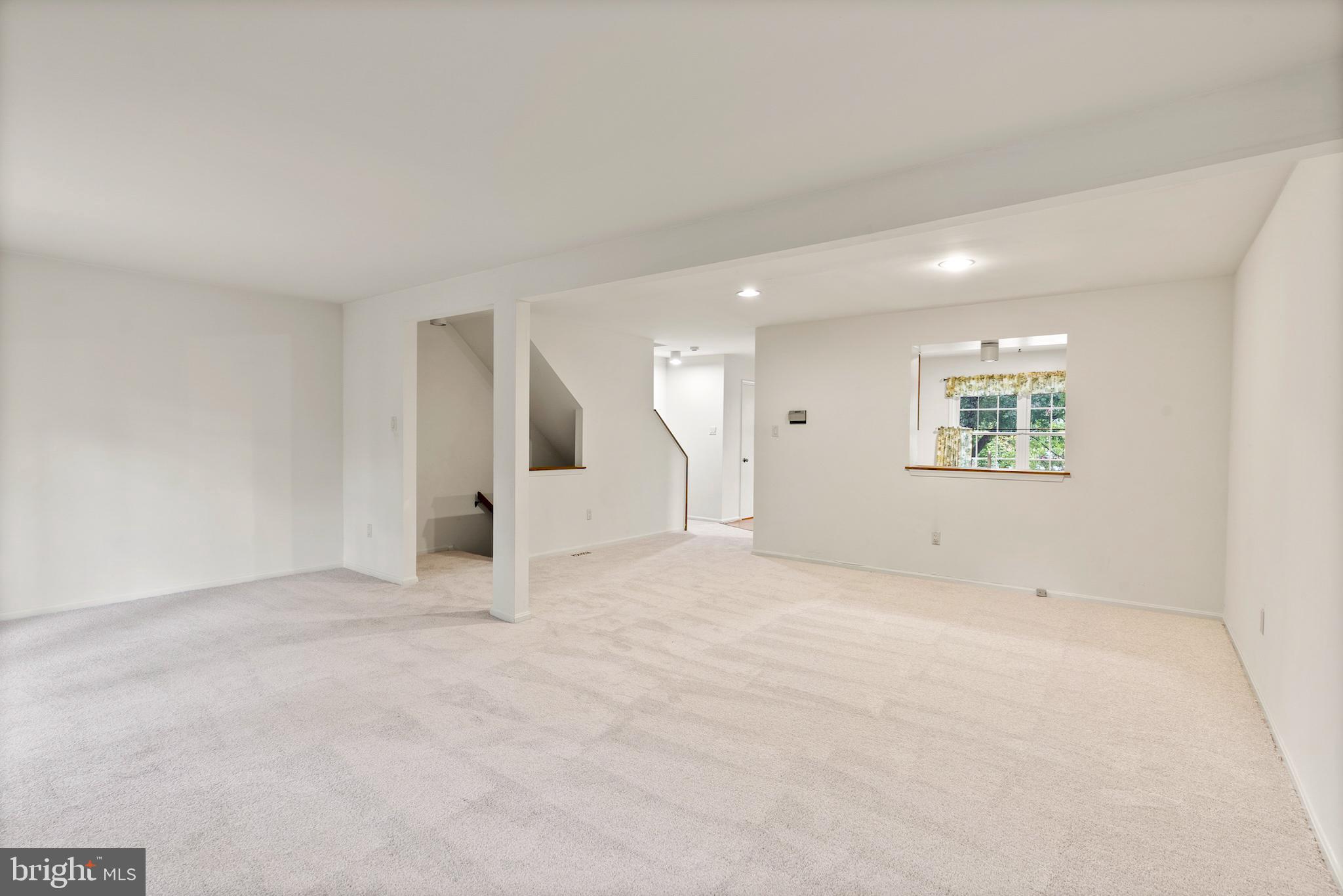 VILLAGE OF HICKORY RIDGE - Residential