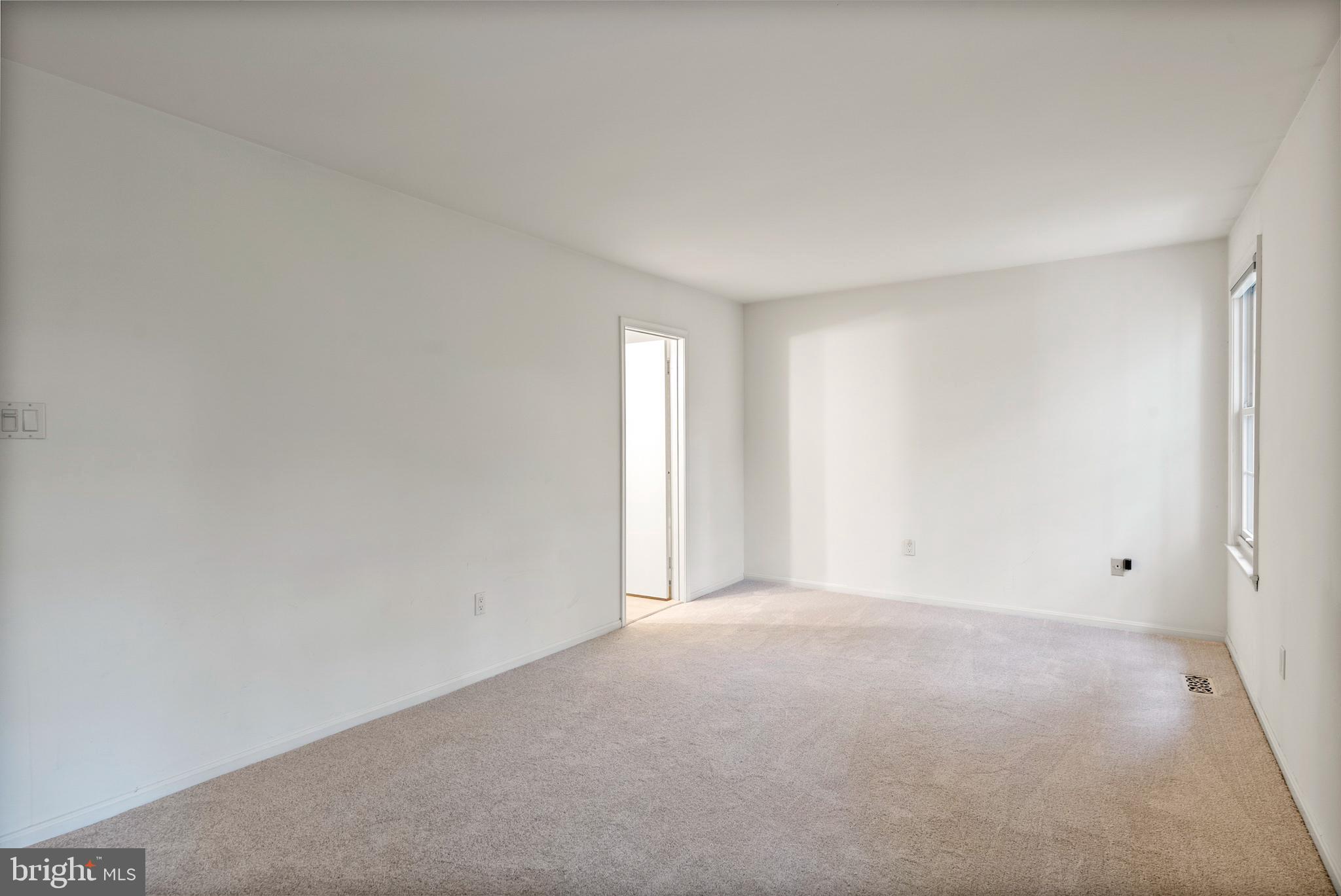 VILLAGE OF HICKORY RIDGE - Residential