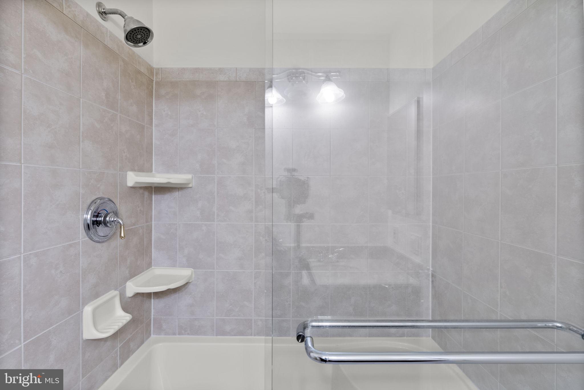 VILLAGE OF HICKORY RIDGE - Residential