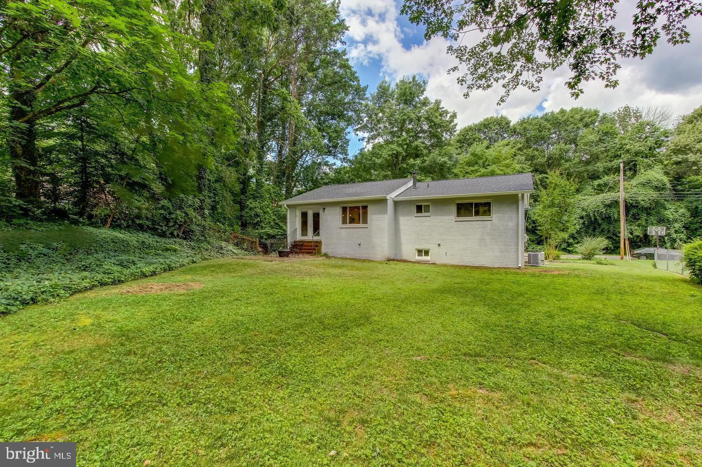 8711 MILLBROOK PLACE