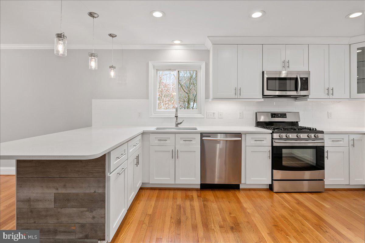 SEDGEWICK FOREST - Residential