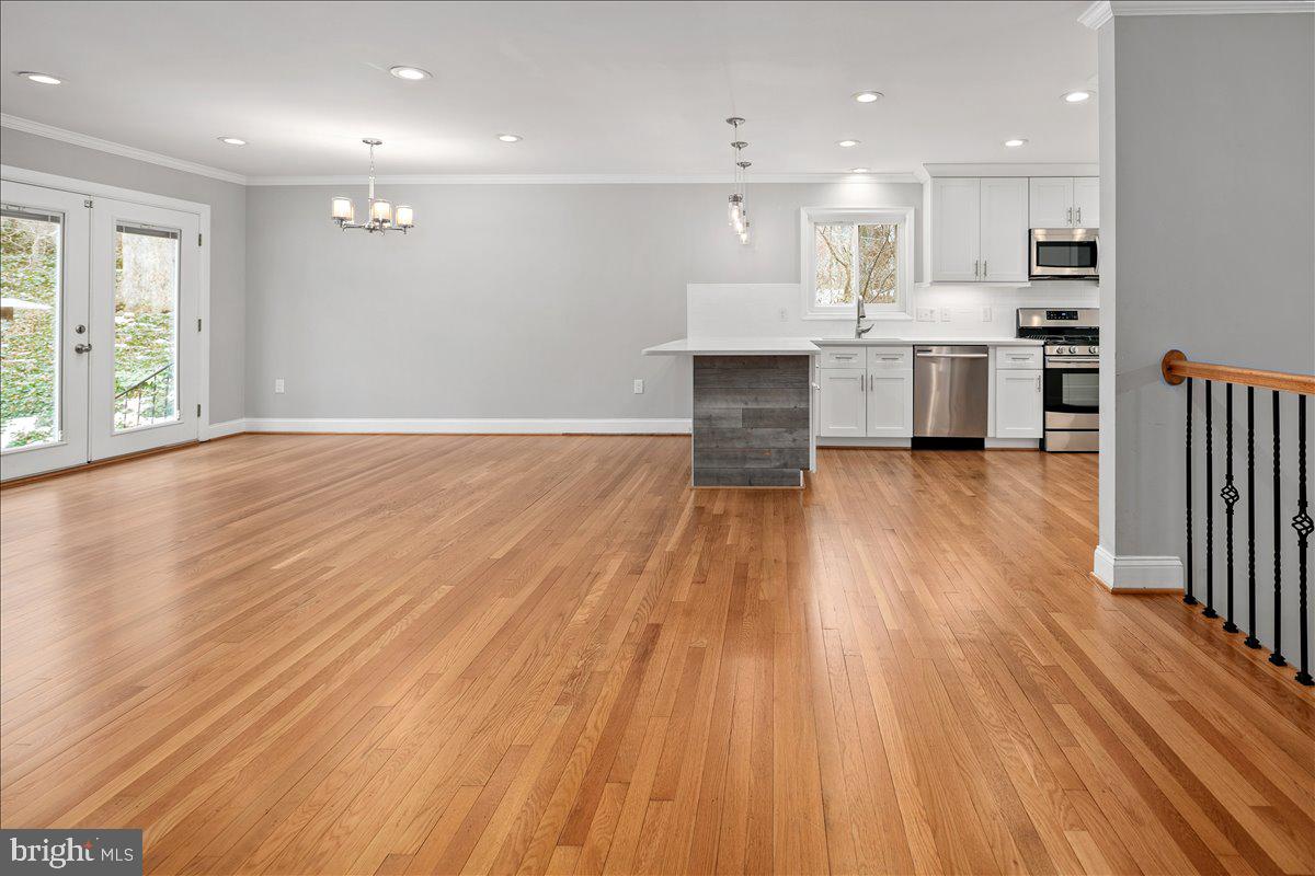 SEDGEWICK FOREST - Residential