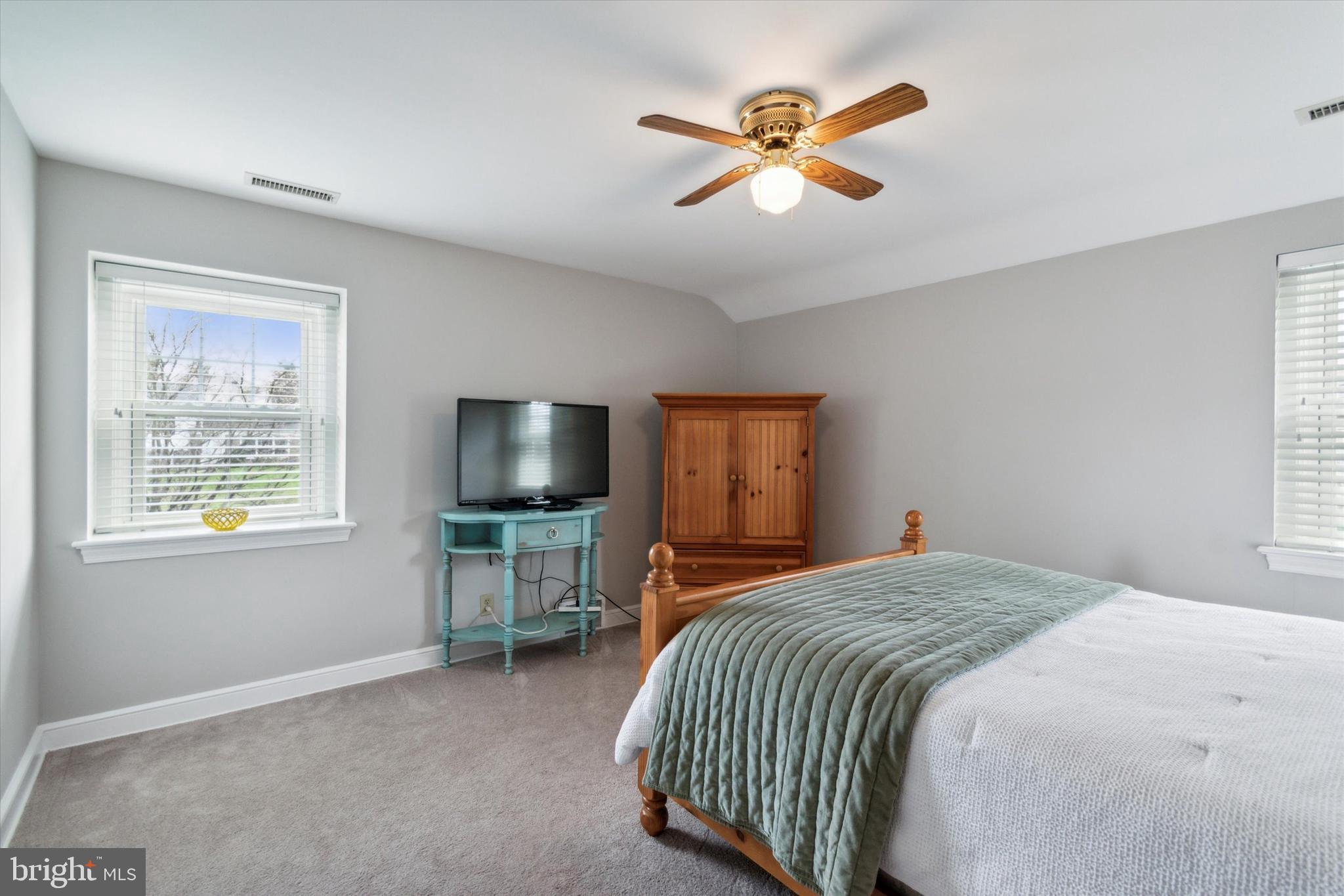 DEEPDALE - Residential