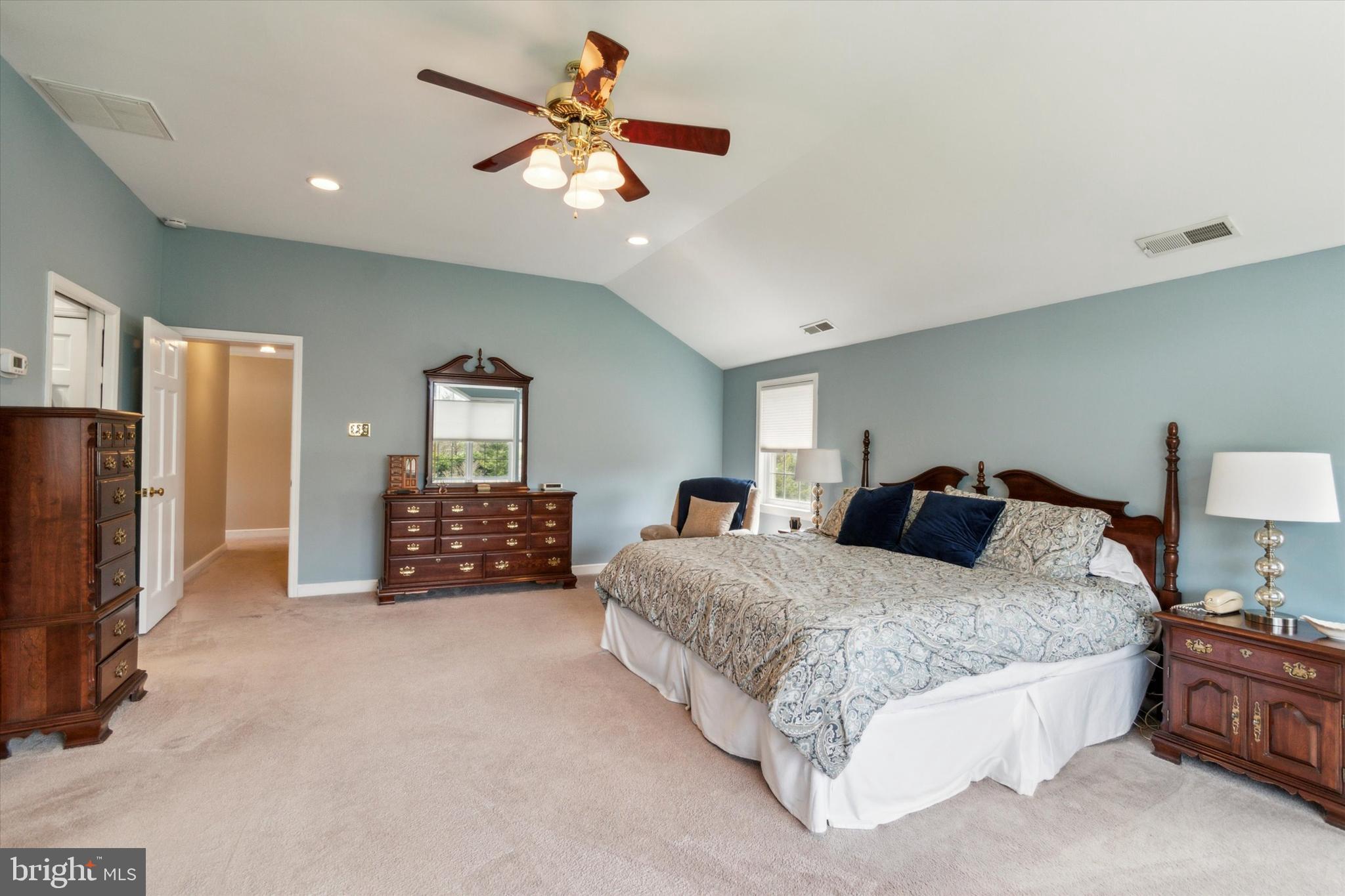 DEEPDALE - Residential