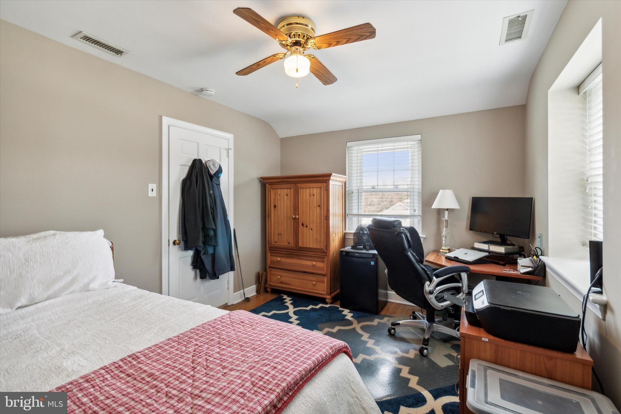 DEEPDALE - Residential